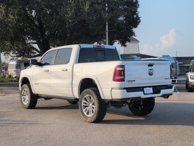 2022 RAM 1500 Laramie Crew Cab 4x4 5'7" Box
