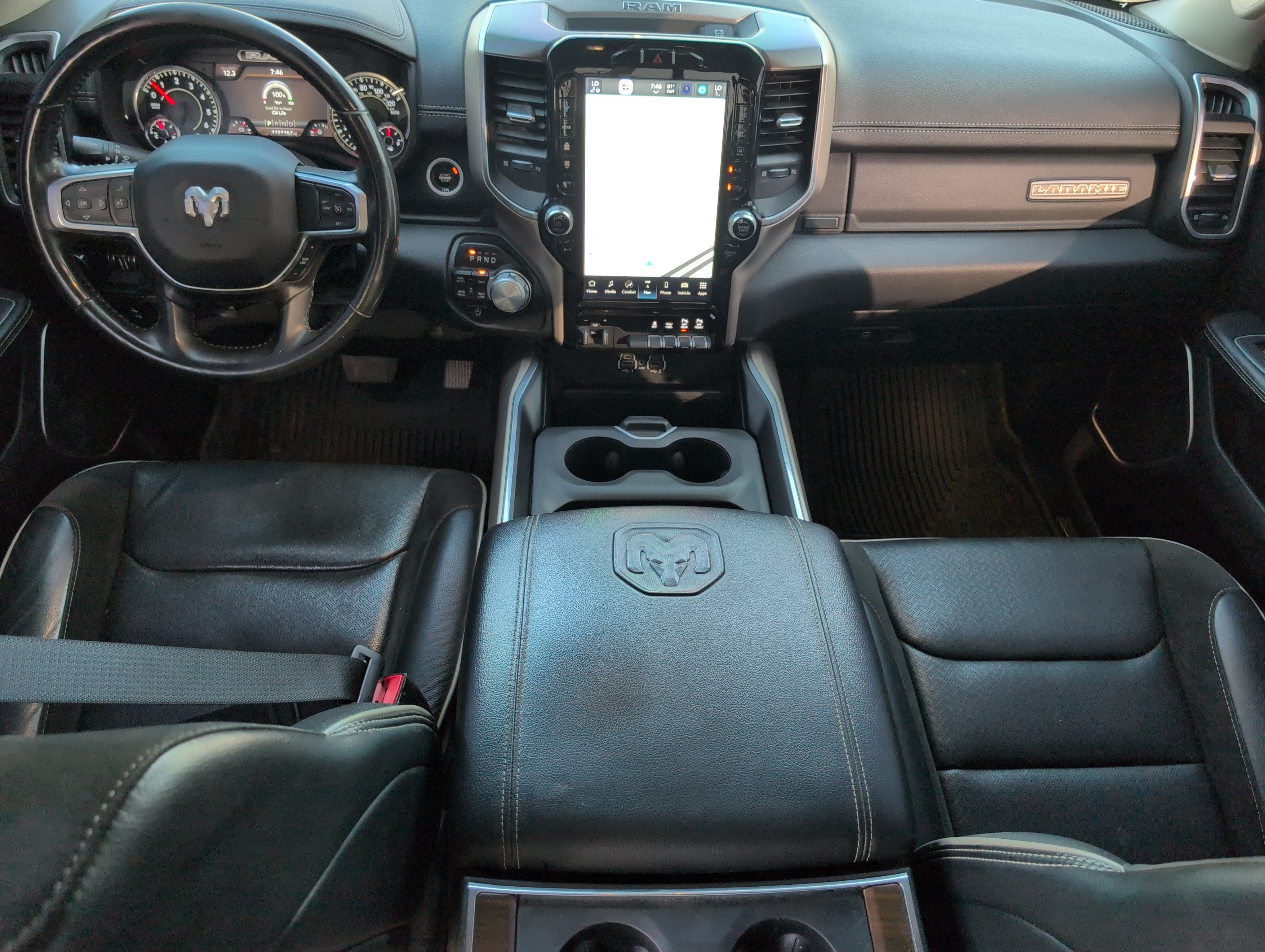 2022 RAM 1500 Laramie Crew Cab 4x4 5'7" Box