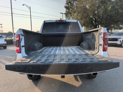 2022 RAM 1500 Laramie Crew Cab 4x4 5'7" Box