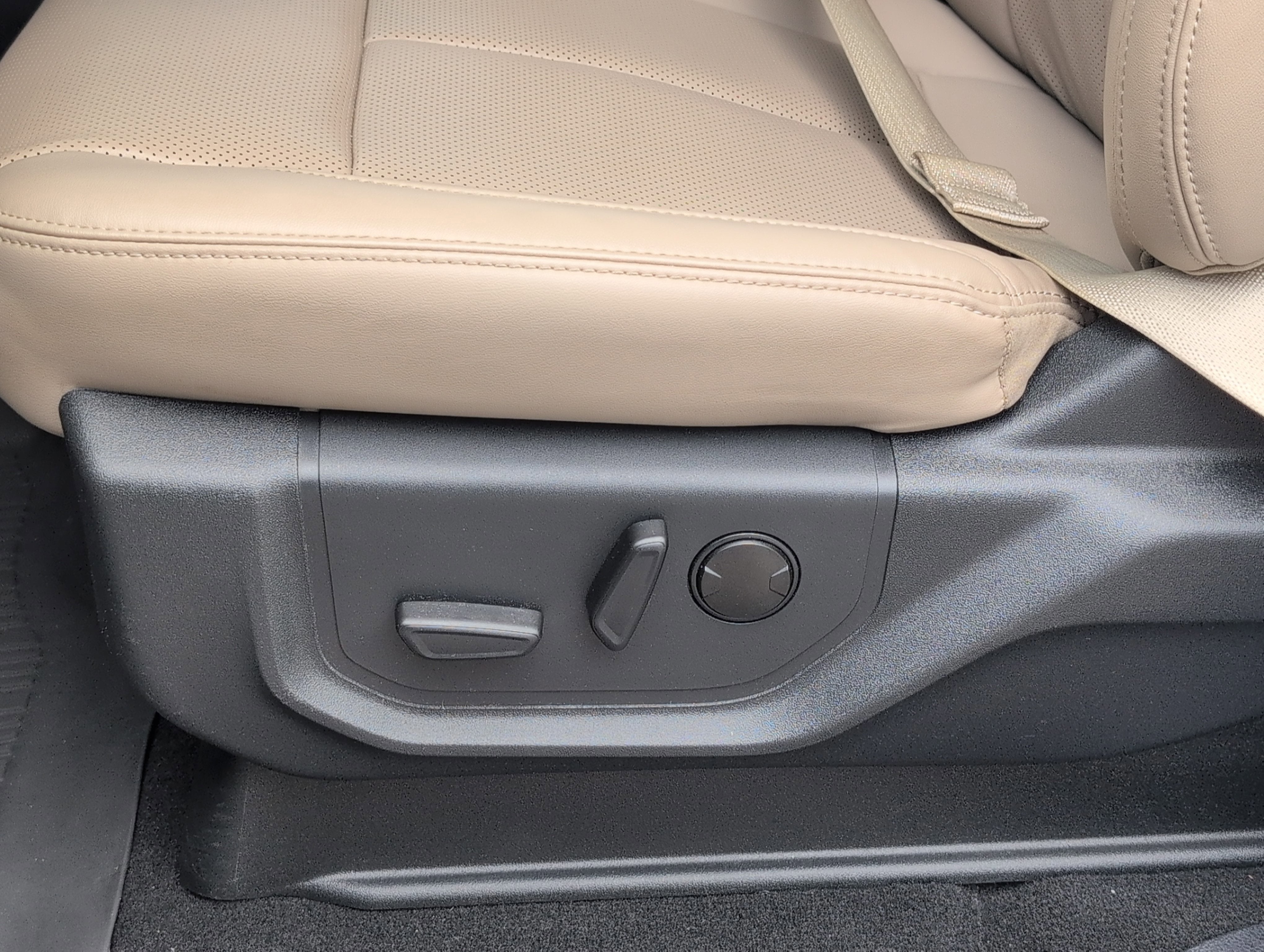 2024 Ford Expedition XLT MAX