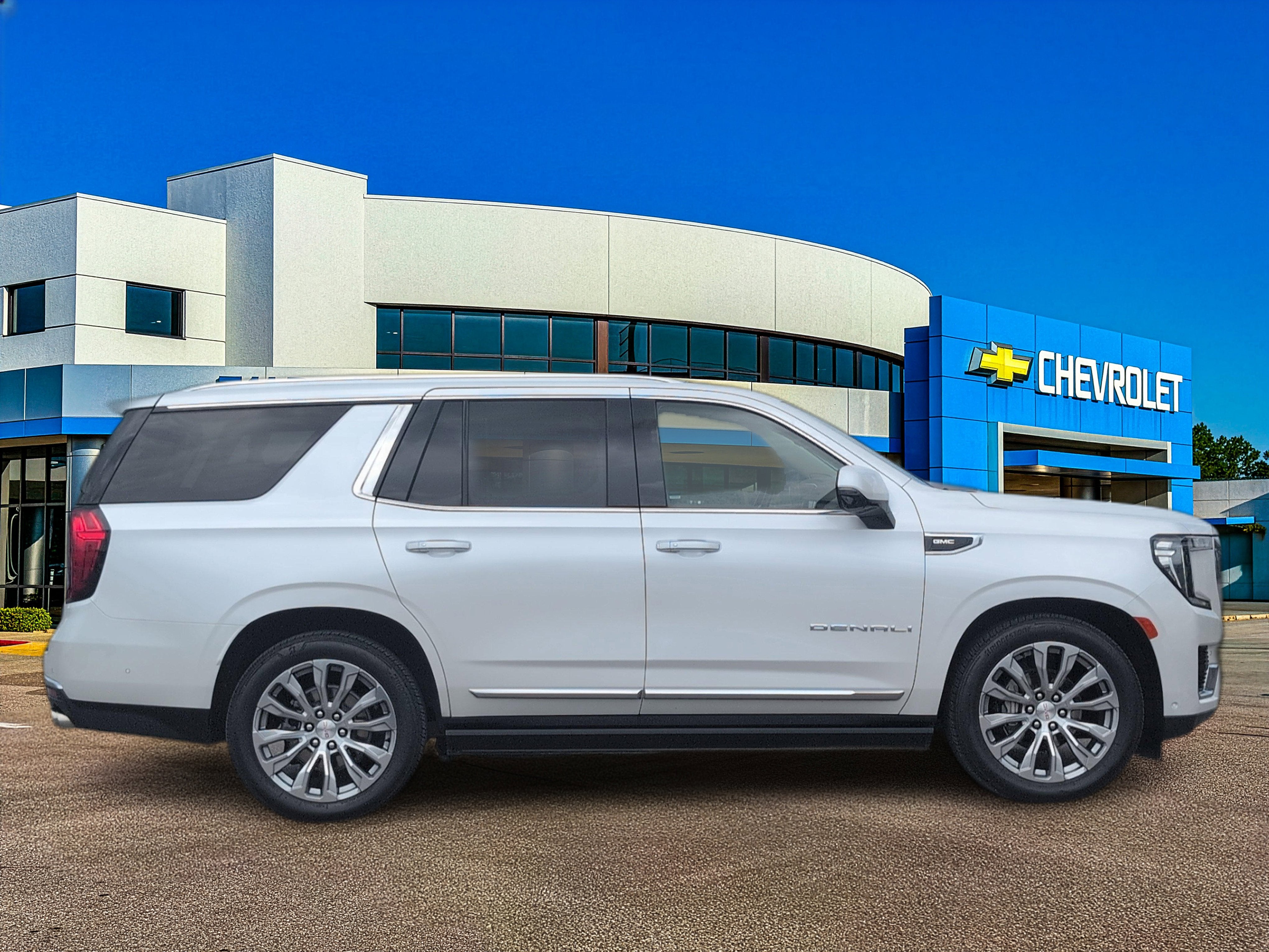 2023 GMC Yukon Denali