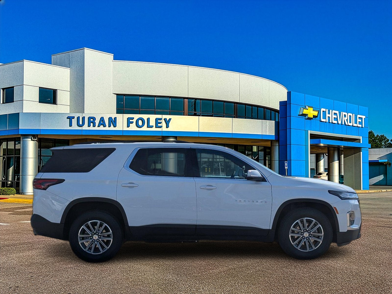 2023 Chevrolet Traverse LT Cloth