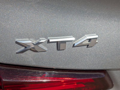 2024 Cadillac XT4 Luxury