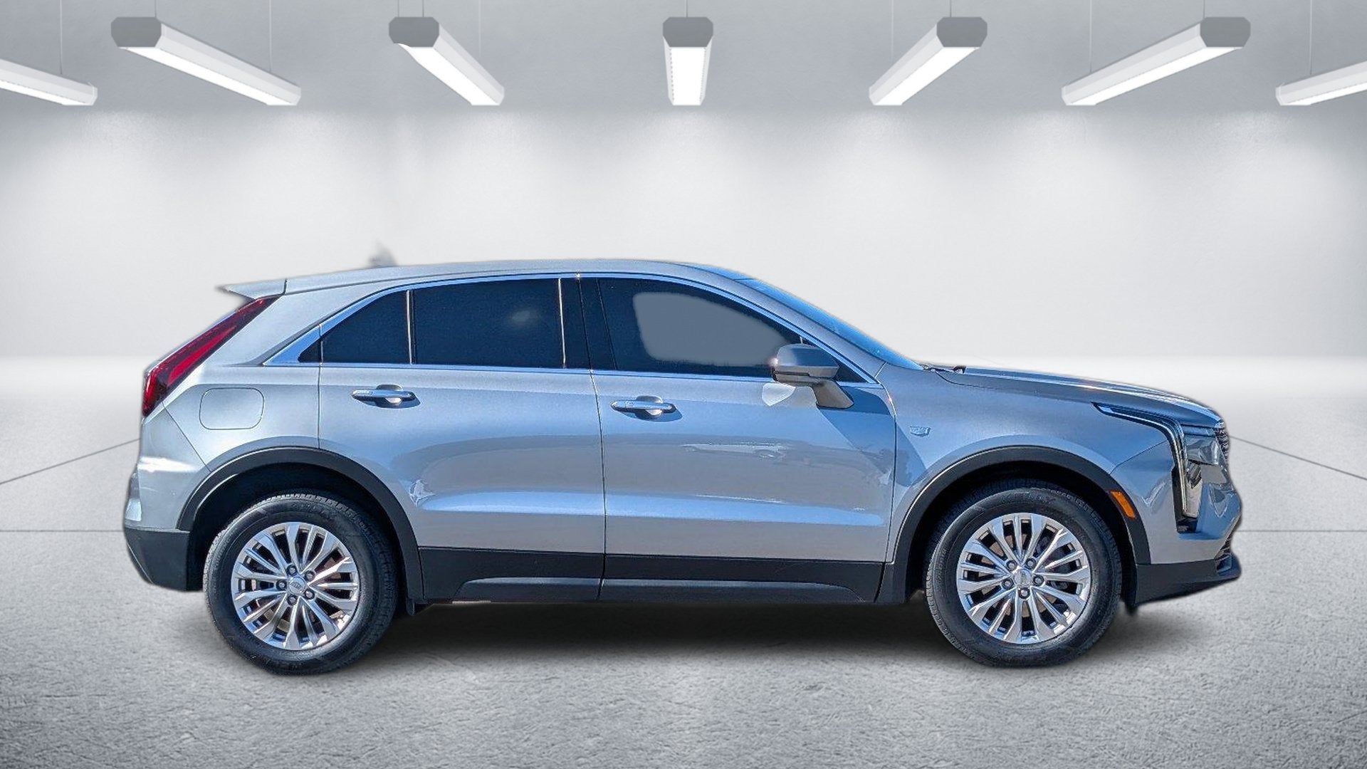 2024 Cadillac XT4 Luxury