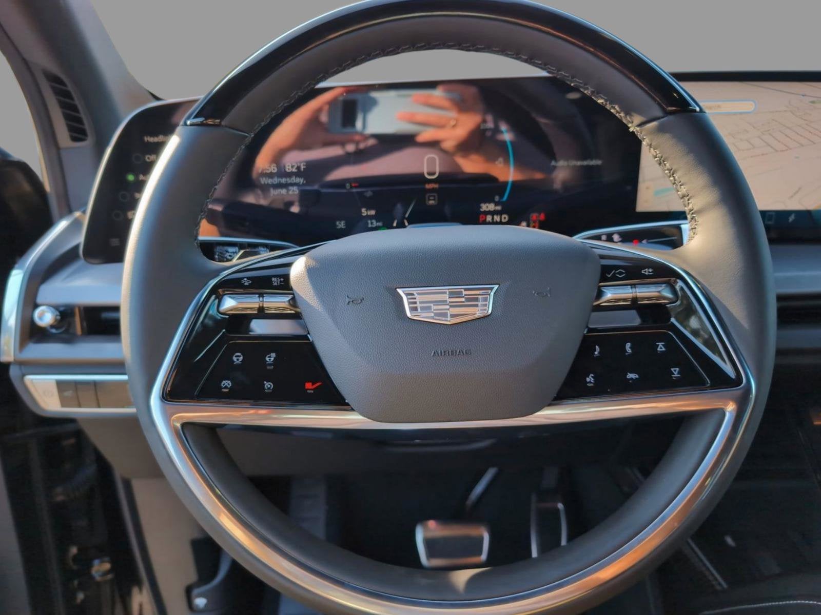 2026 Cadillac VISTIQ Luxury