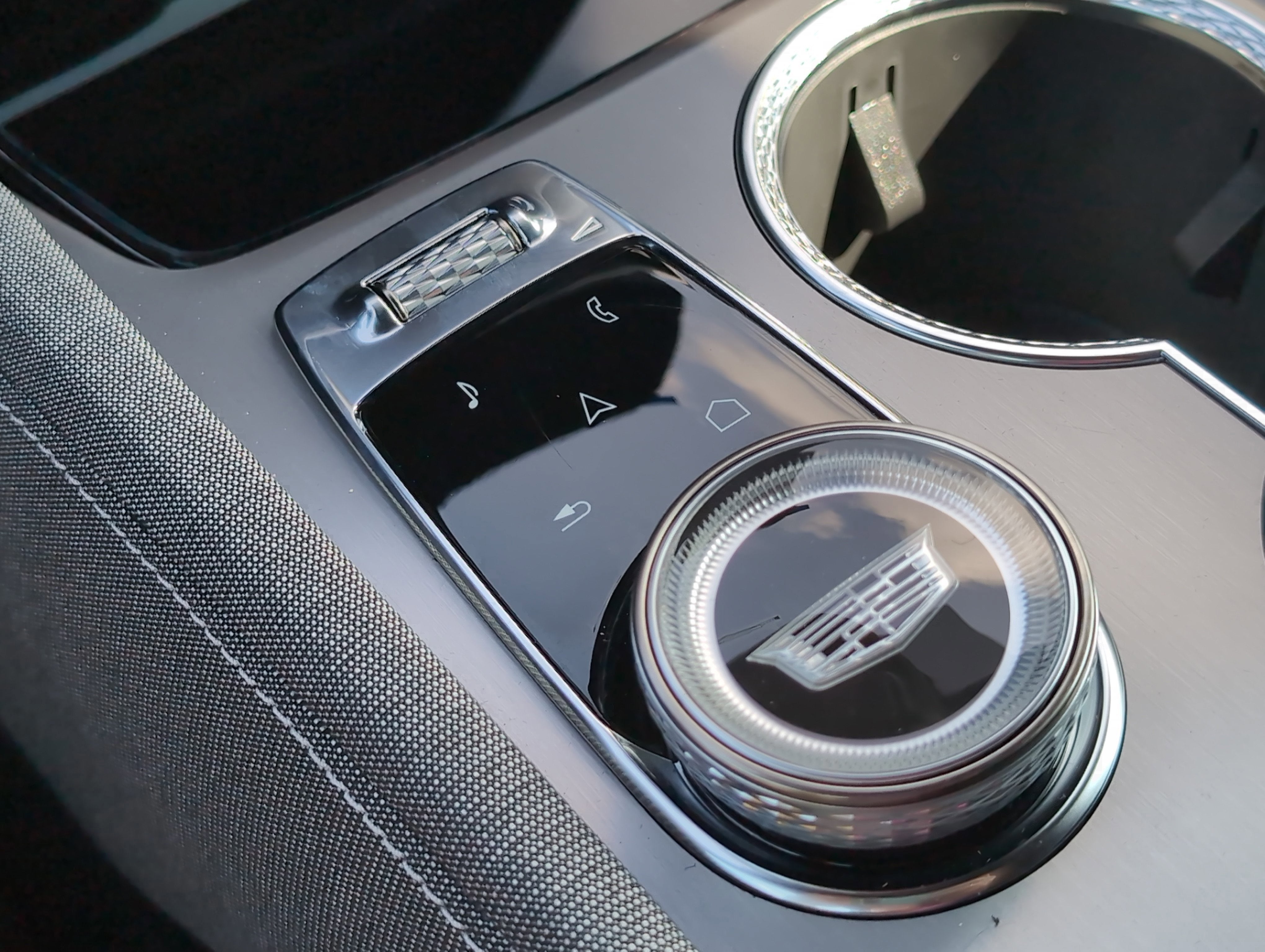 2026 Cadillac VISTIQ Premium Luxury