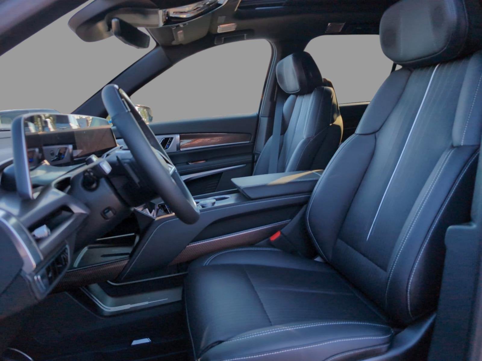 2026 Cadillac VISTIQ Sport
