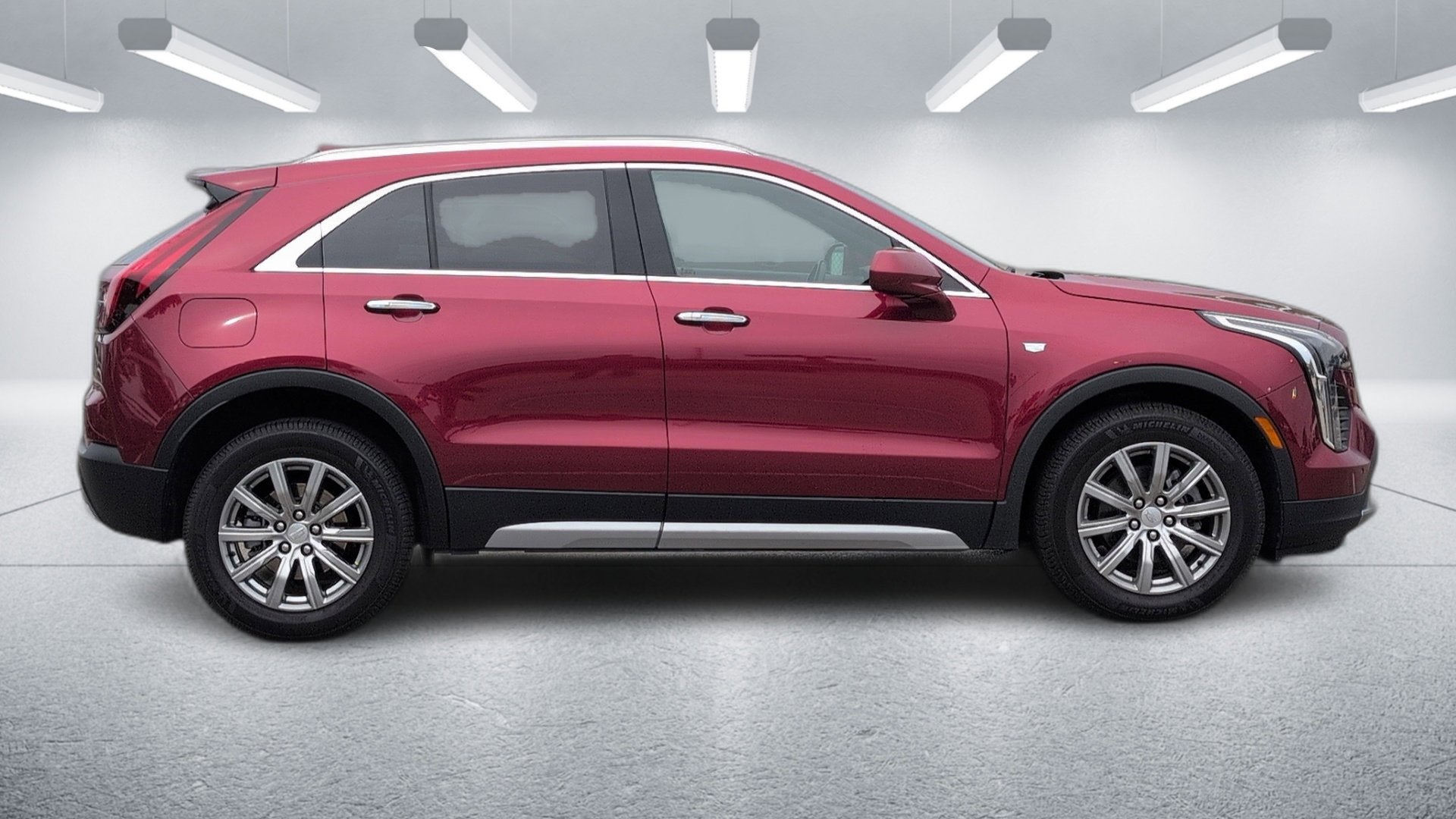 2020 Cadillac XT4 Premium Luxury