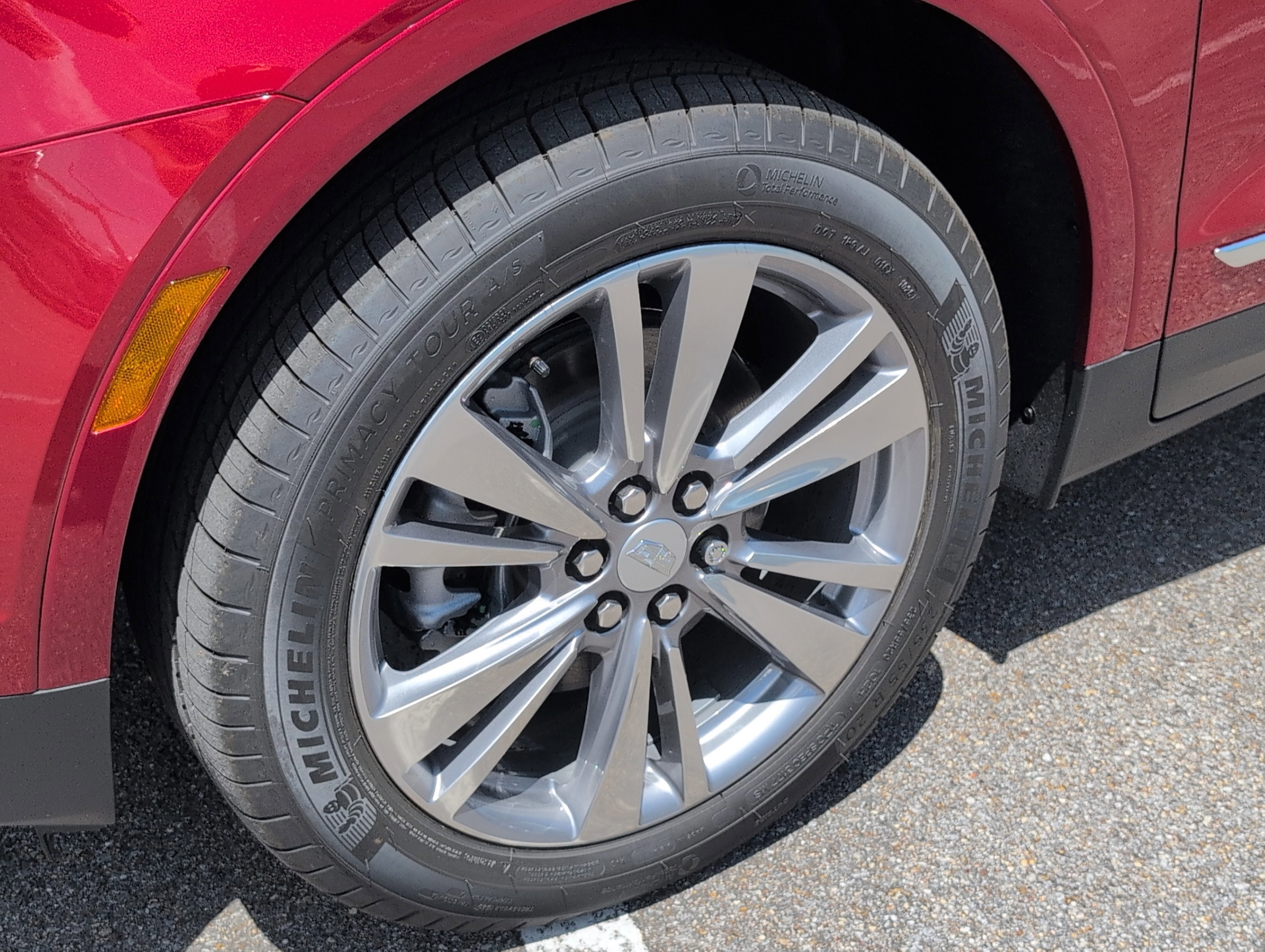 2026 Cadillac XT5 Premium Luxury