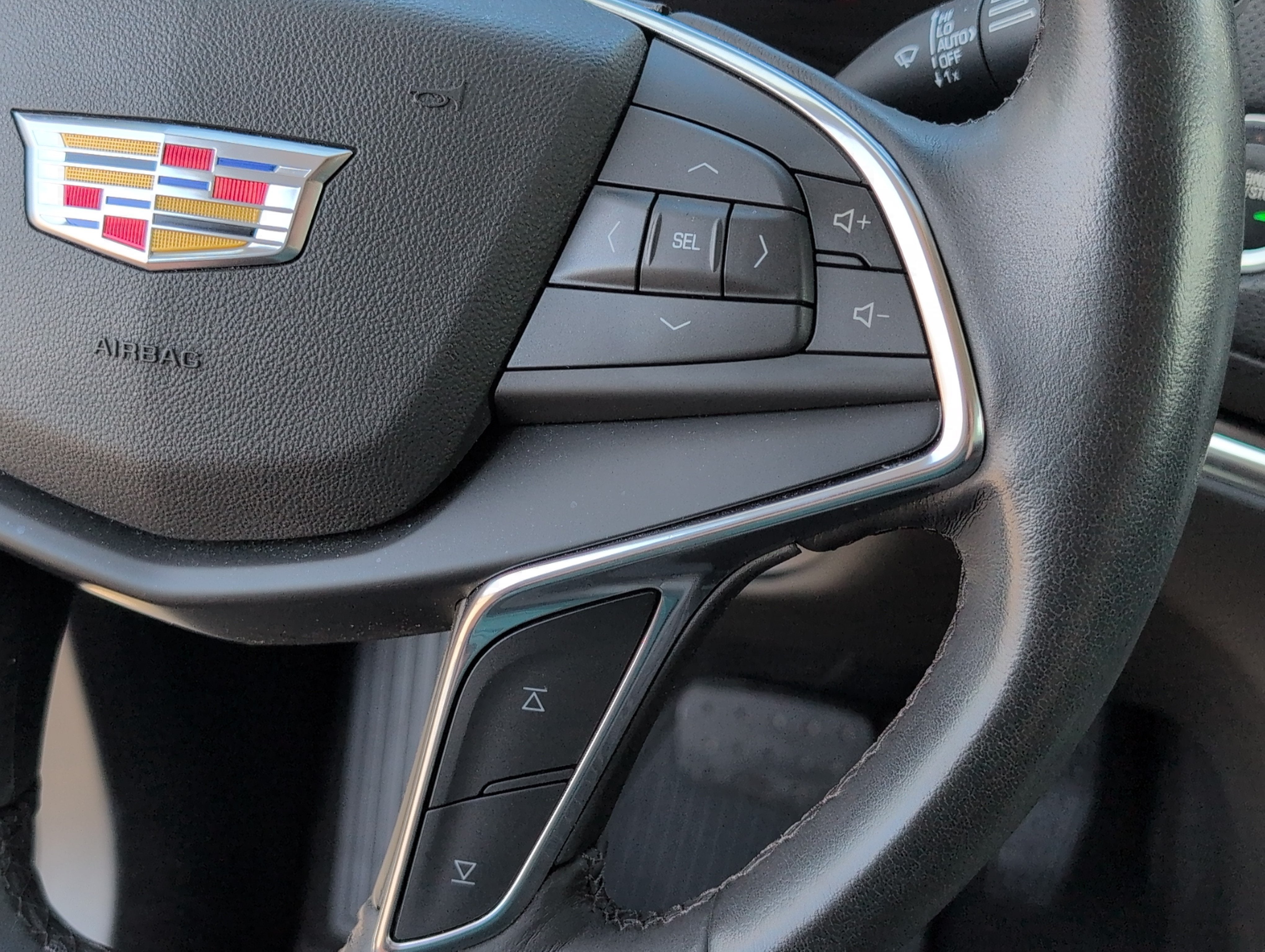 2018 Cadillac XT5 Luxury FWD