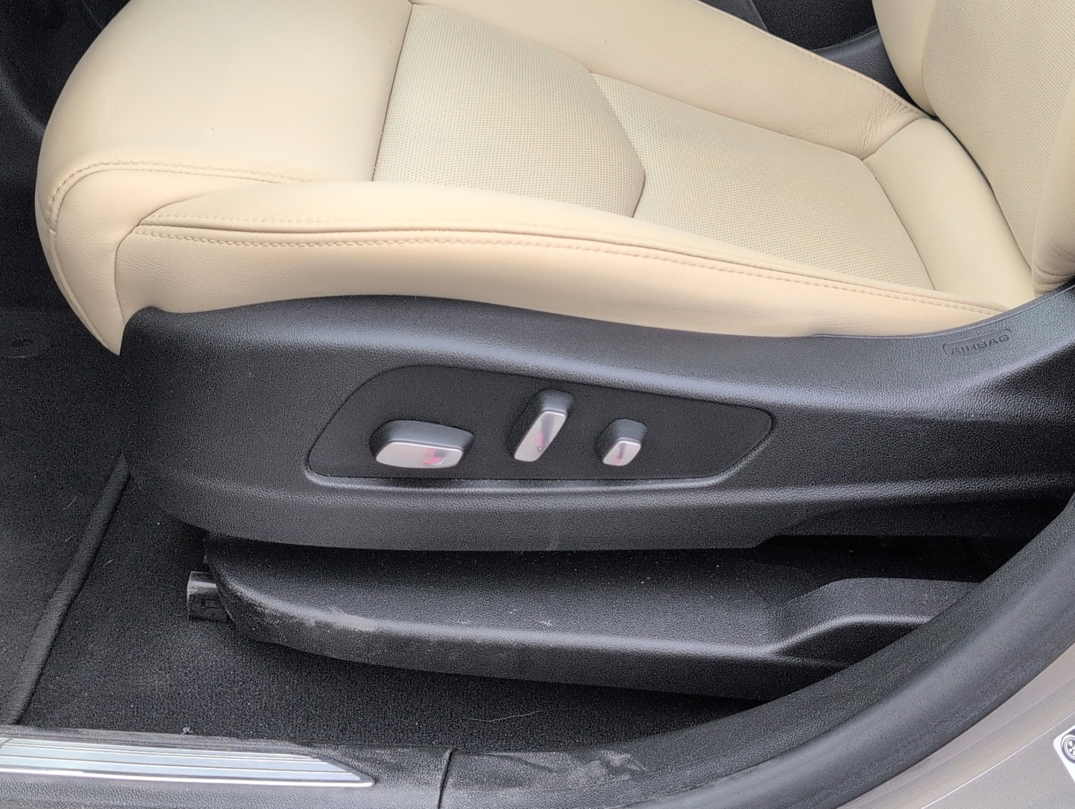 2018 Cadillac XT5 Luxury FWD