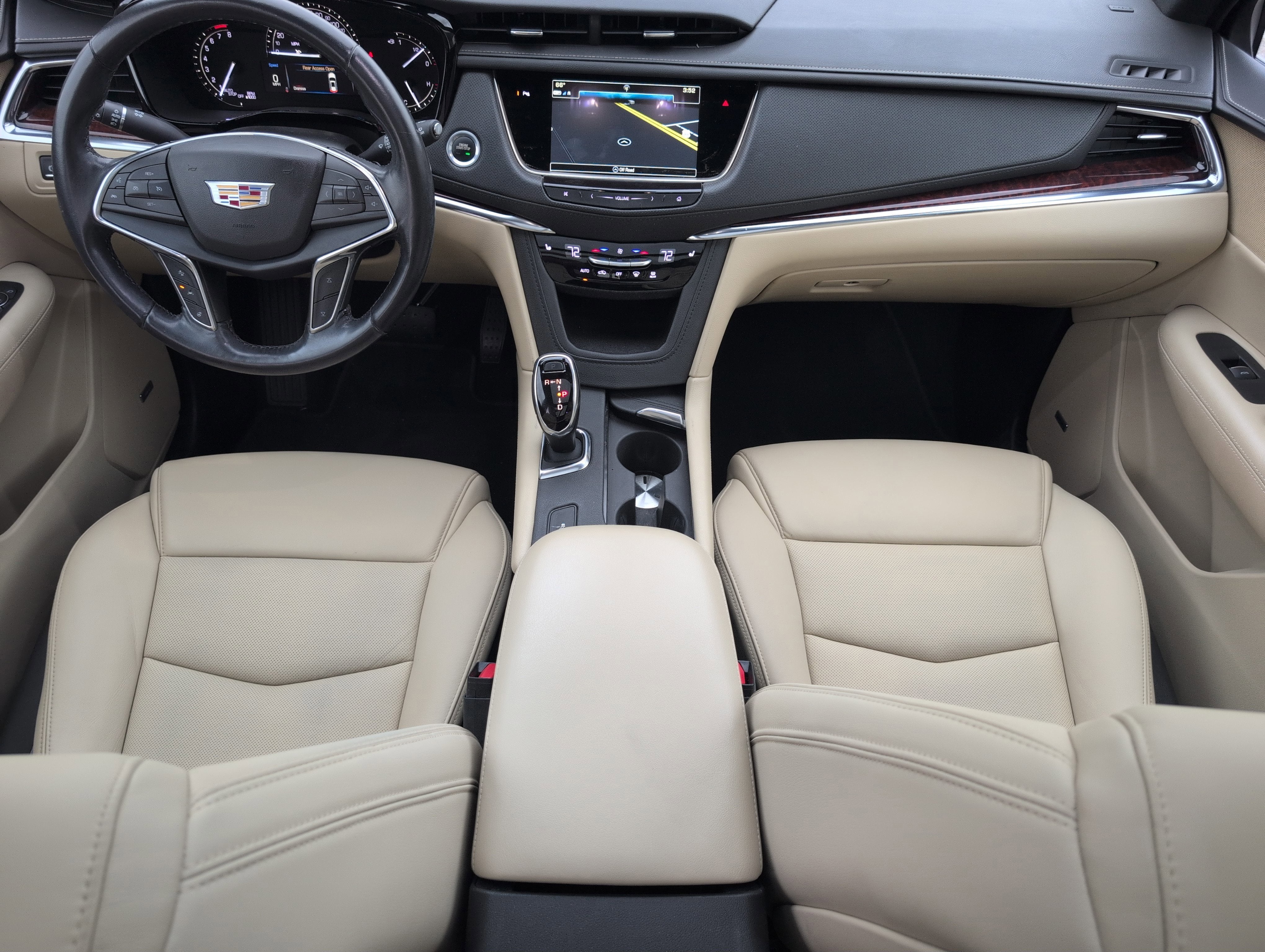 2018 Cadillac XT5 Luxury FWD