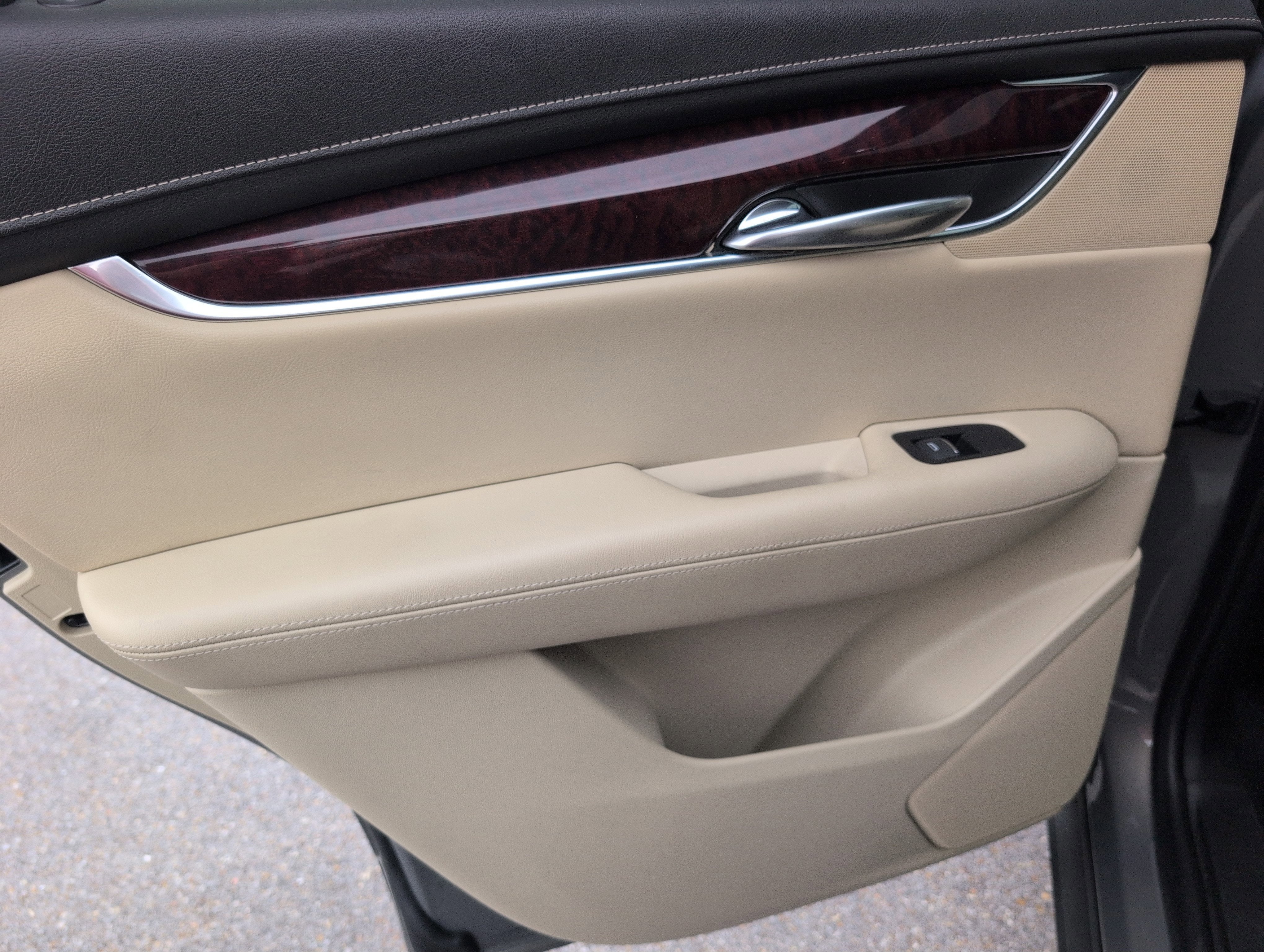 2018 Cadillac XT5 Luxury FWD