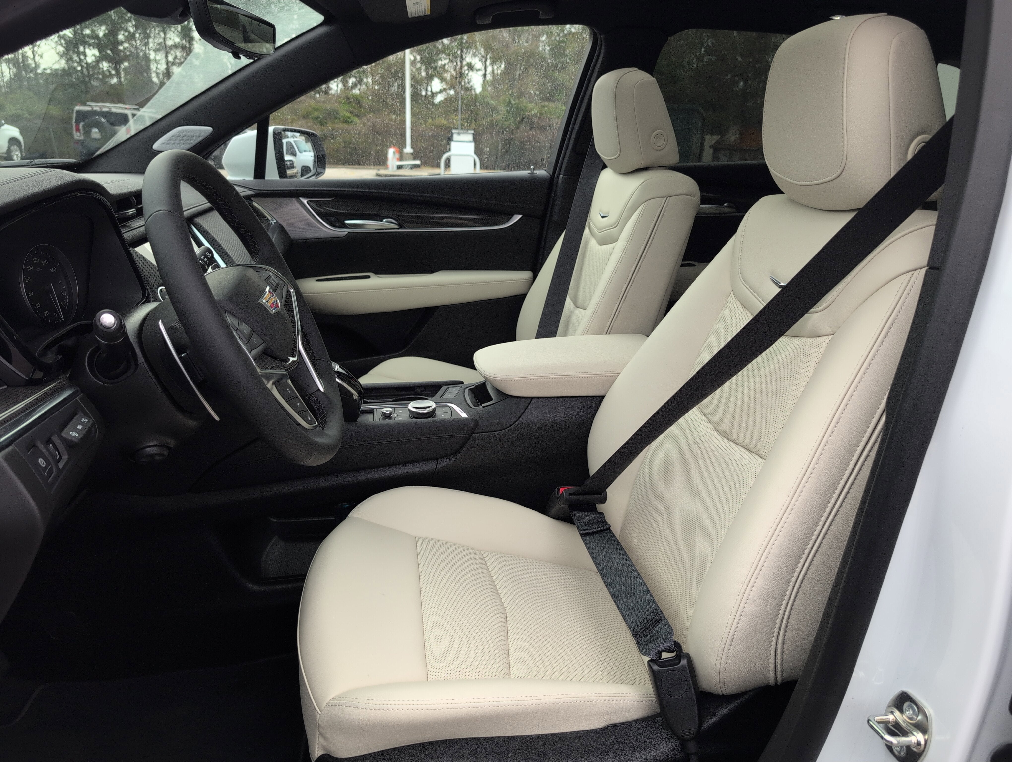 2026 Cadillac XT5 Sport