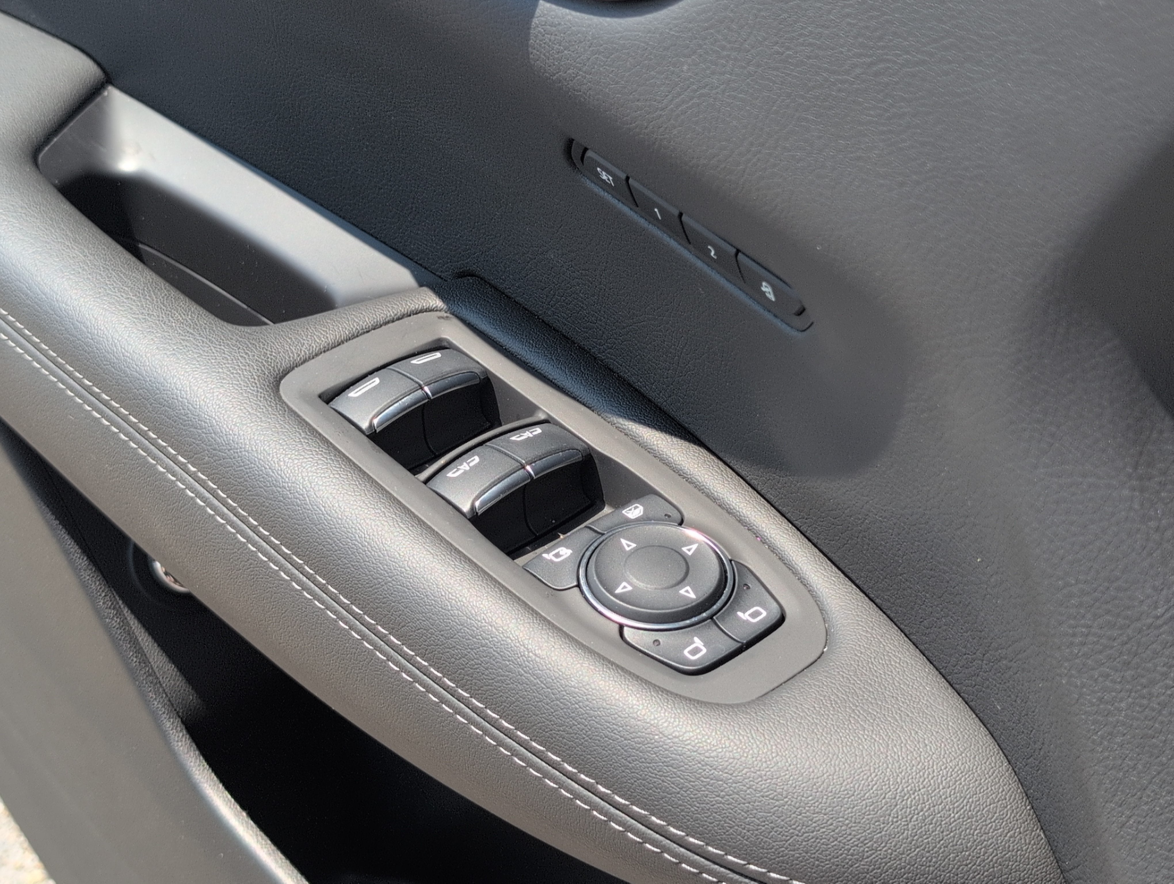 2024 Cadillac XT6 Luxury