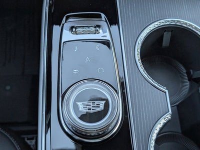 2025 Cadillac LYRIQ Luxury 1