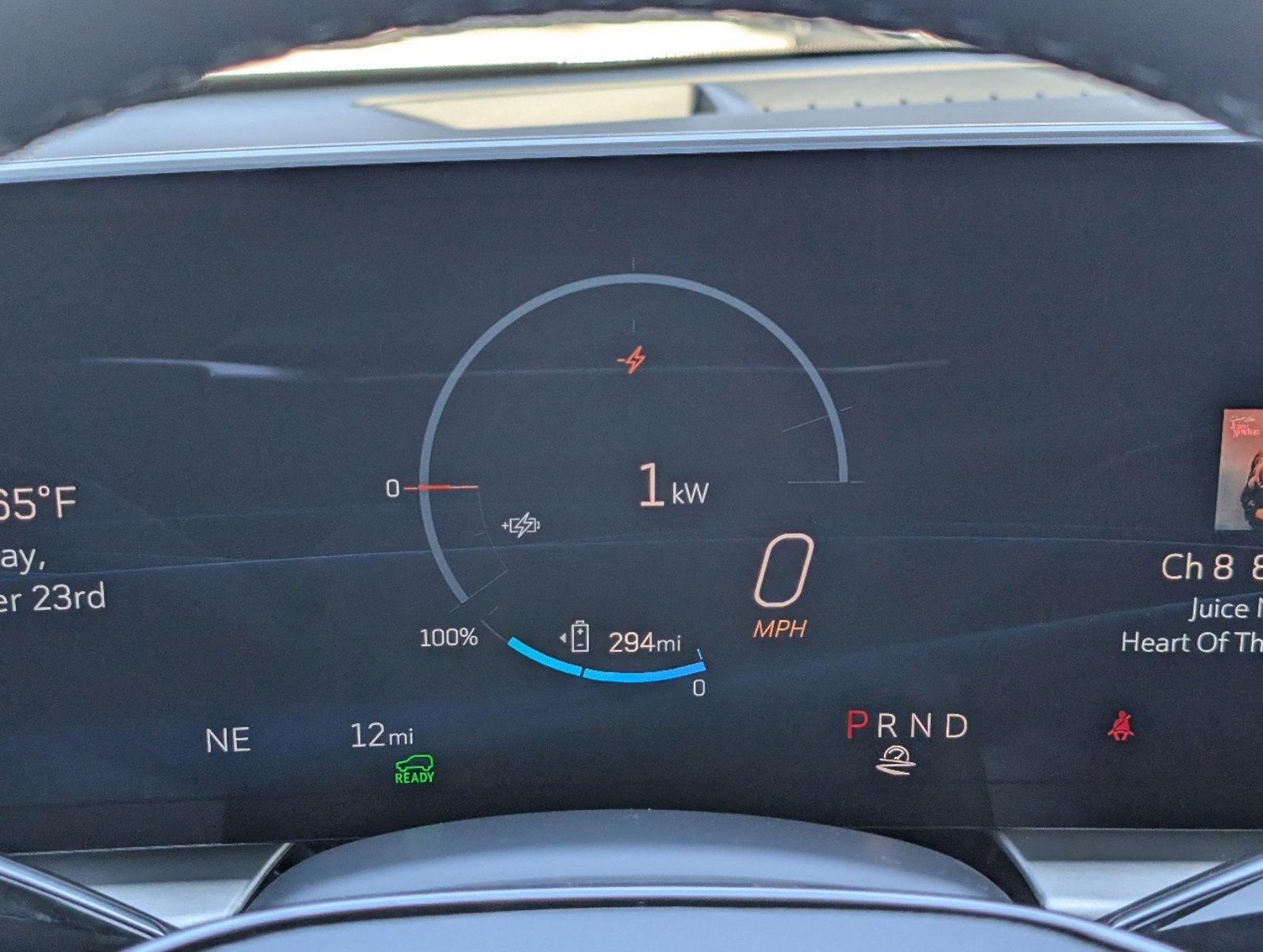 2025 Cadillac LYRIQ Luxury 1