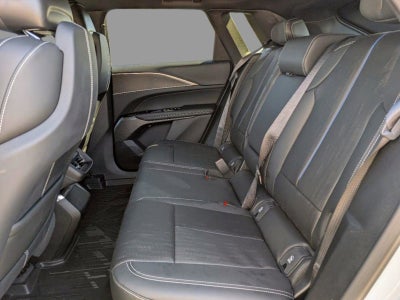 2025 Cadillac LYRIQ Luxury 1