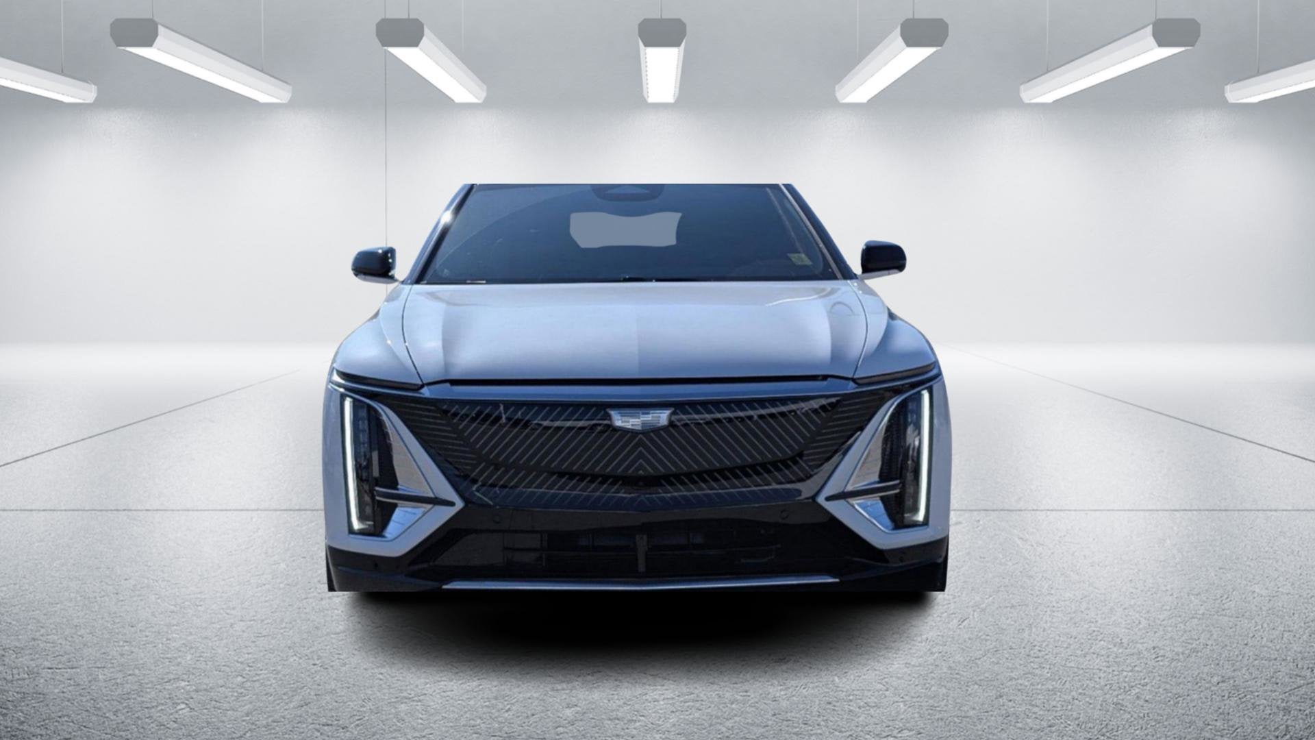 2025 Cadillac LYRIQ Luxury 1