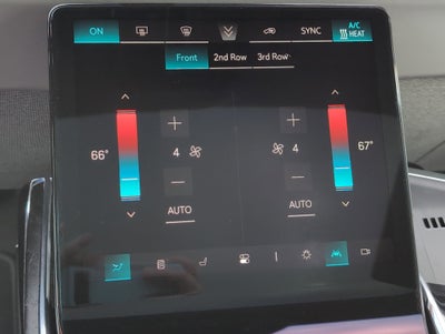 2026 Cadillac ESCALADE IQL Sport