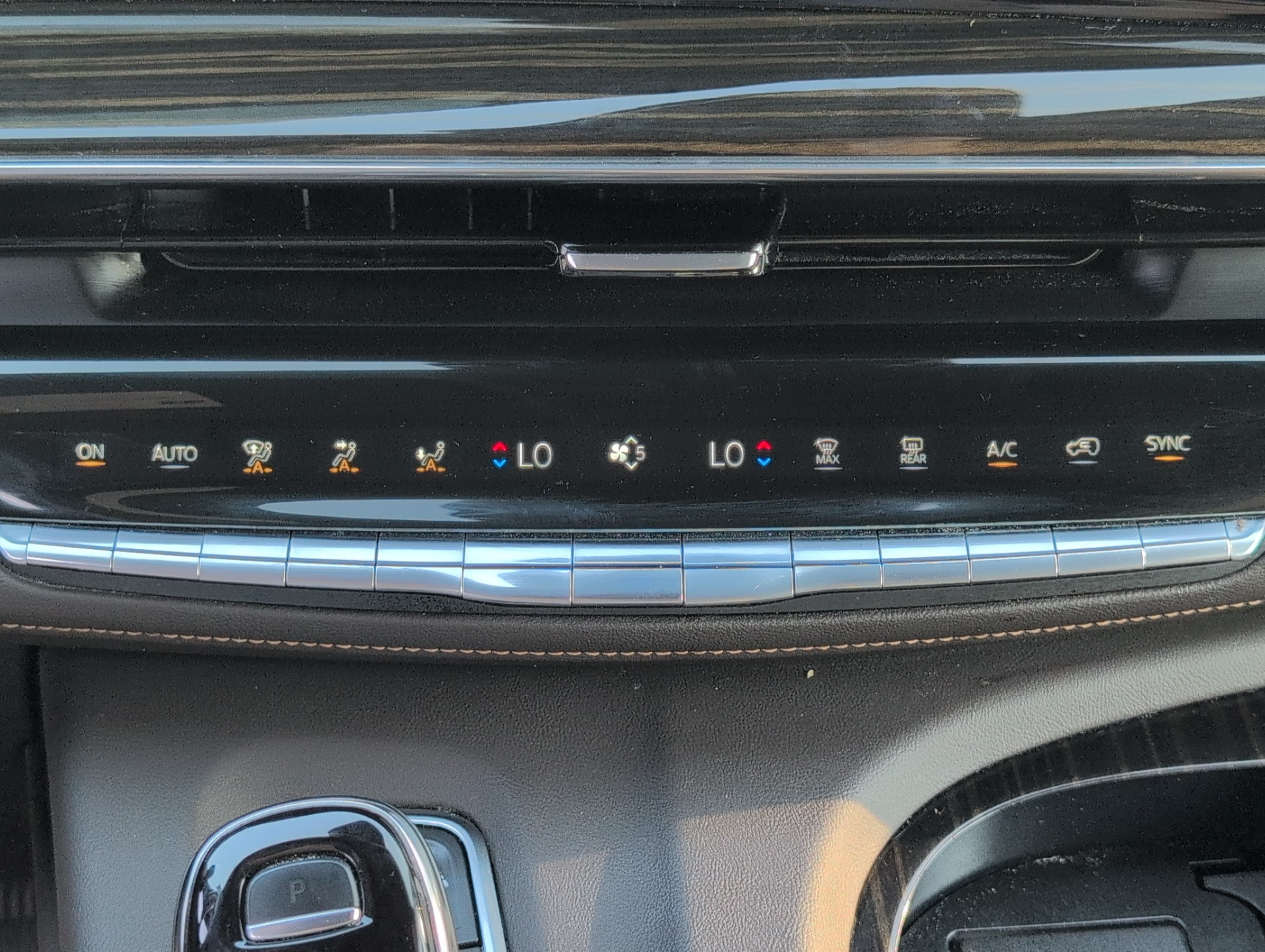 2022 Cadillac Escalade Sport