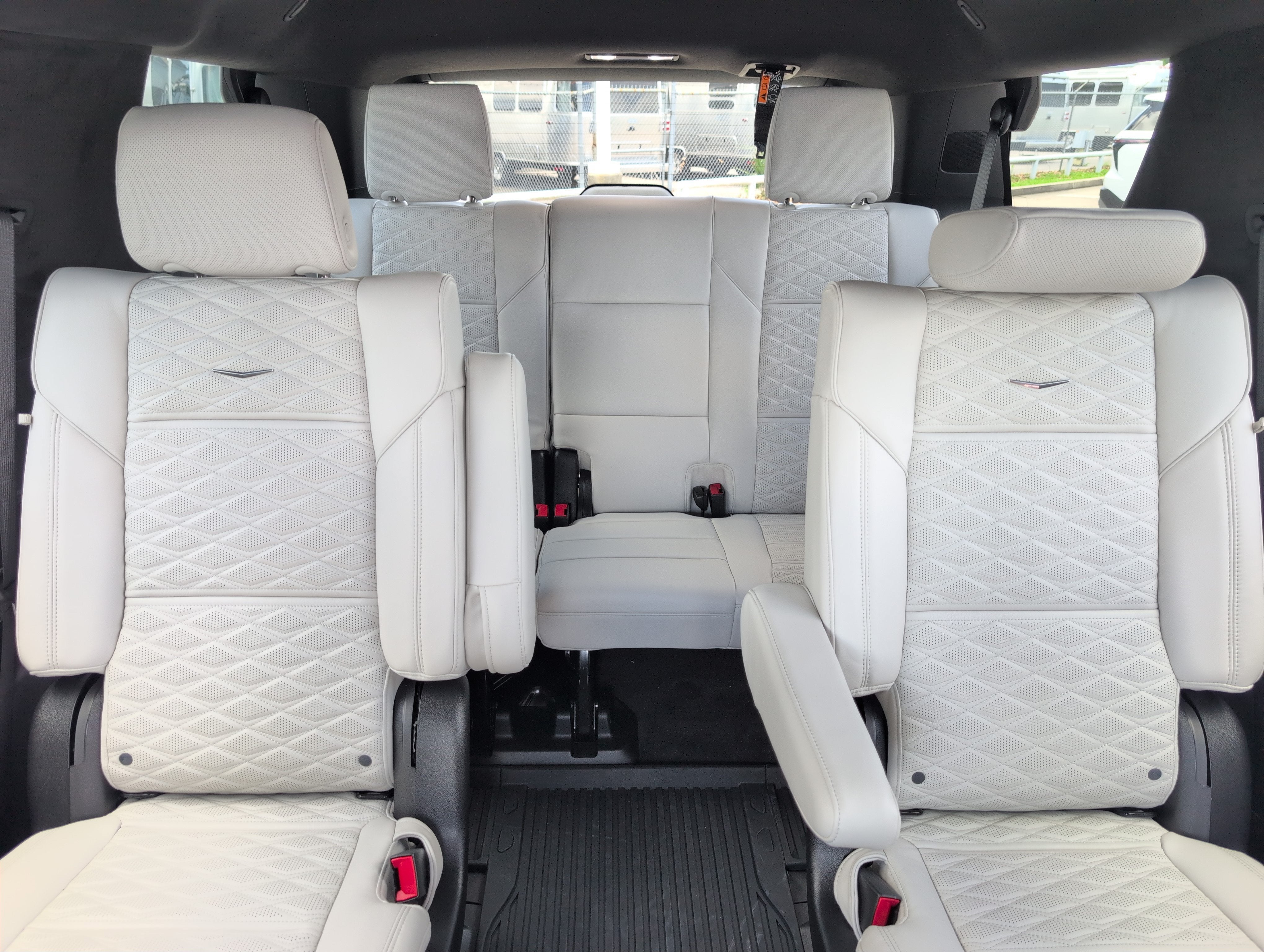 2026 Cadillac Escalade Platinum Luxury