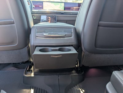 2027 Cadillac Escalade 4WD Platinum Sport