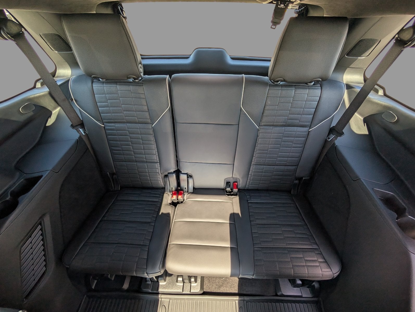 2027 Cadillac Escalade 4WD Platinum Sport