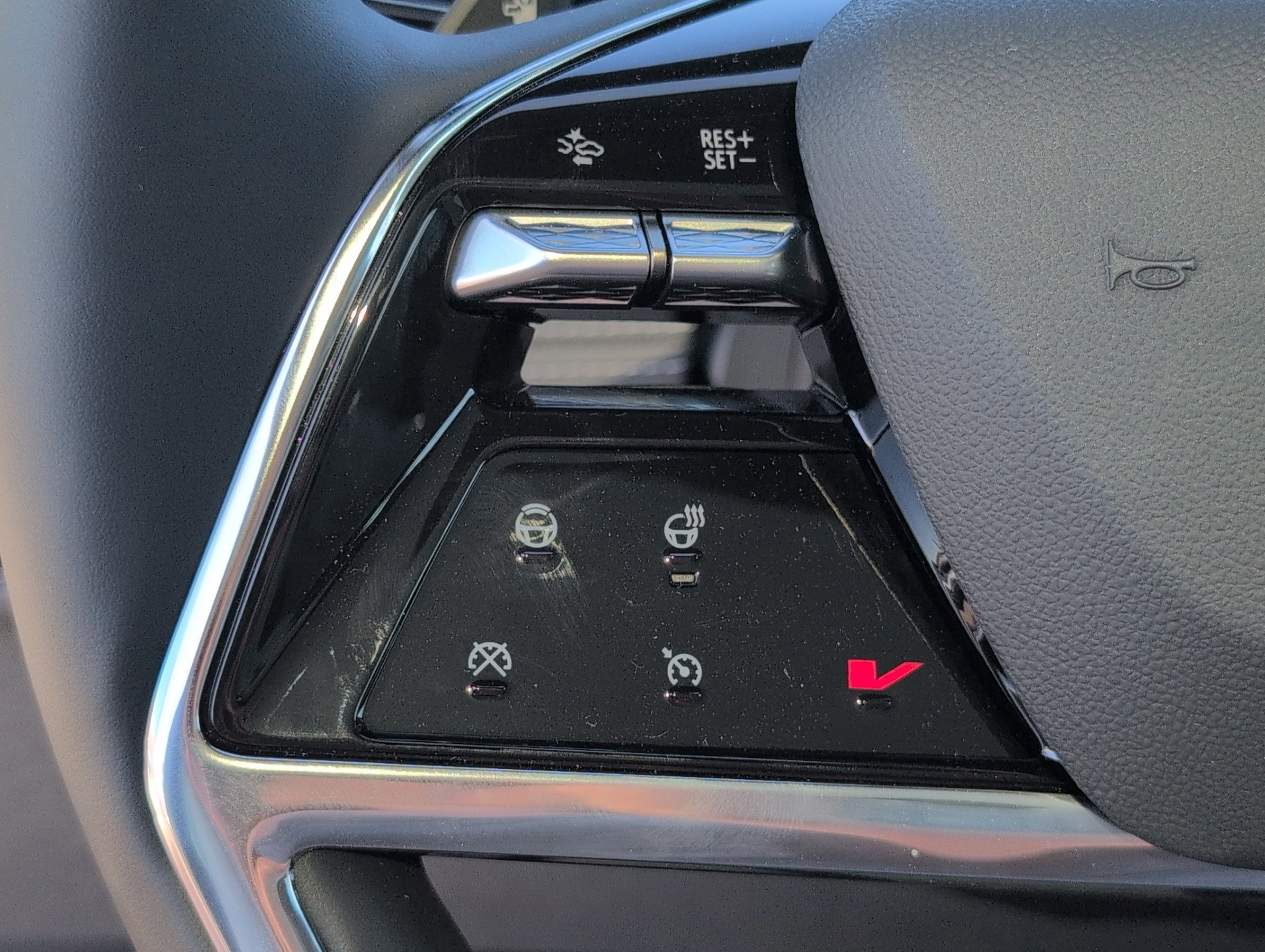 2026 Cadillac ESCALADE IQ Luxury