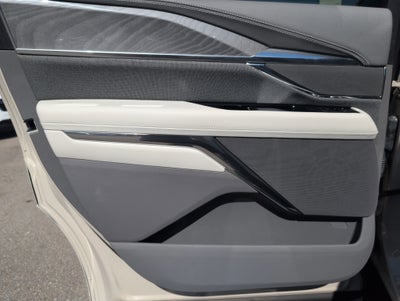 2026 Cadillac ESCALADE IQ Luxury