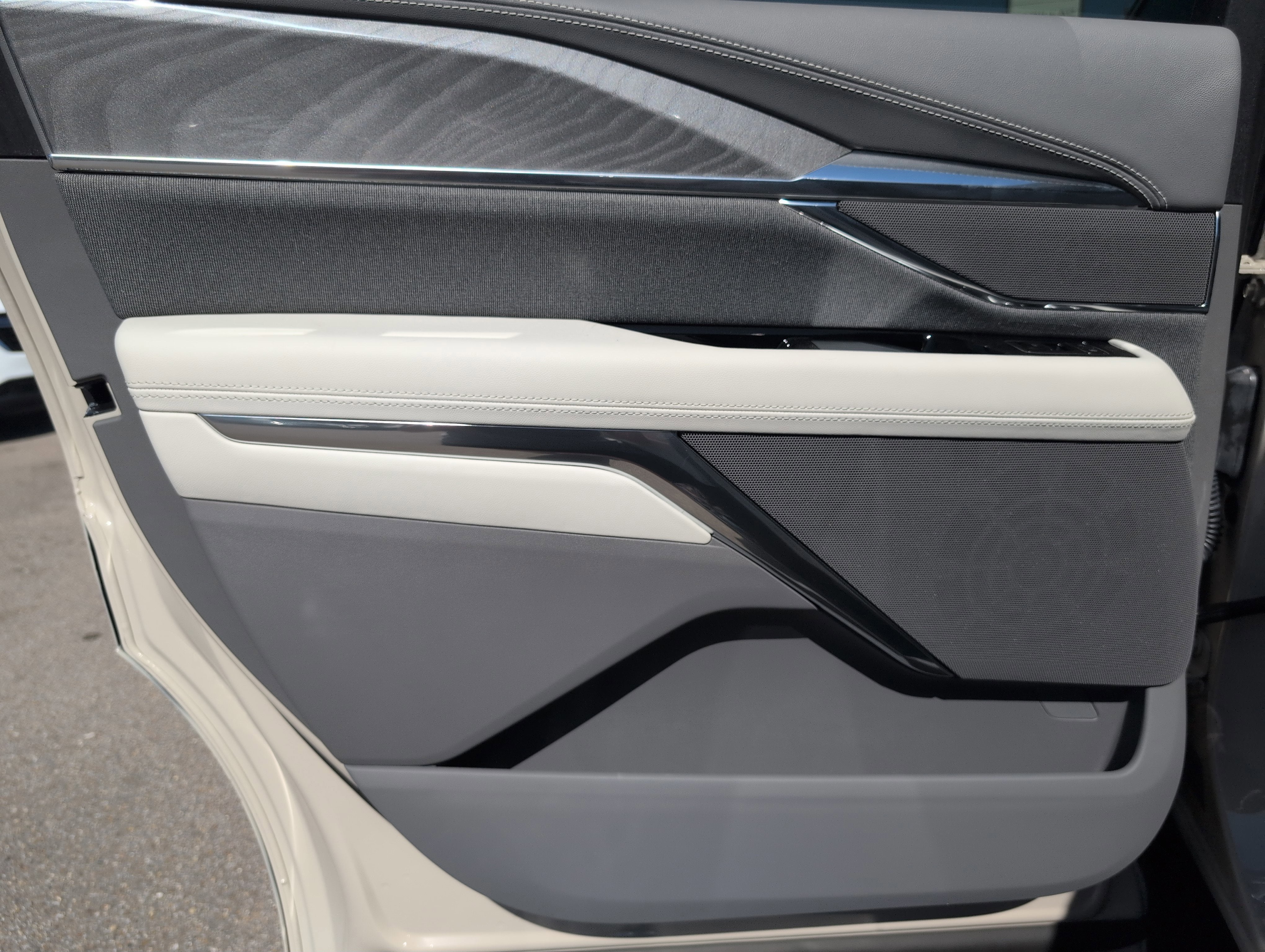 2026 Cadillac ESCALADE IQ Luxury