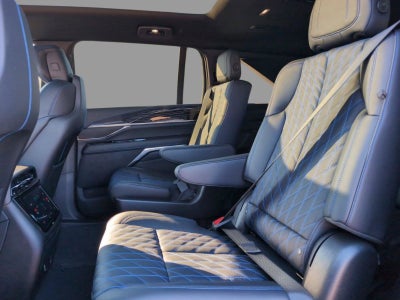 2025 Cadillac ESCALADE IQ Sport 1