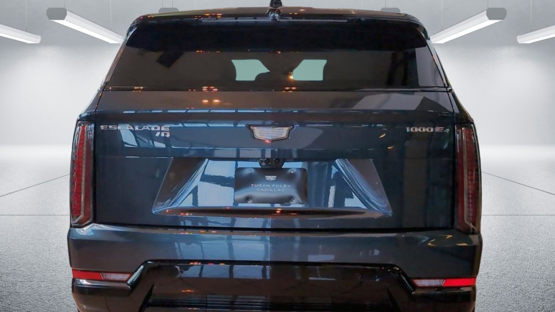 2025 Cadillac ESCALADE IQ Sport 1