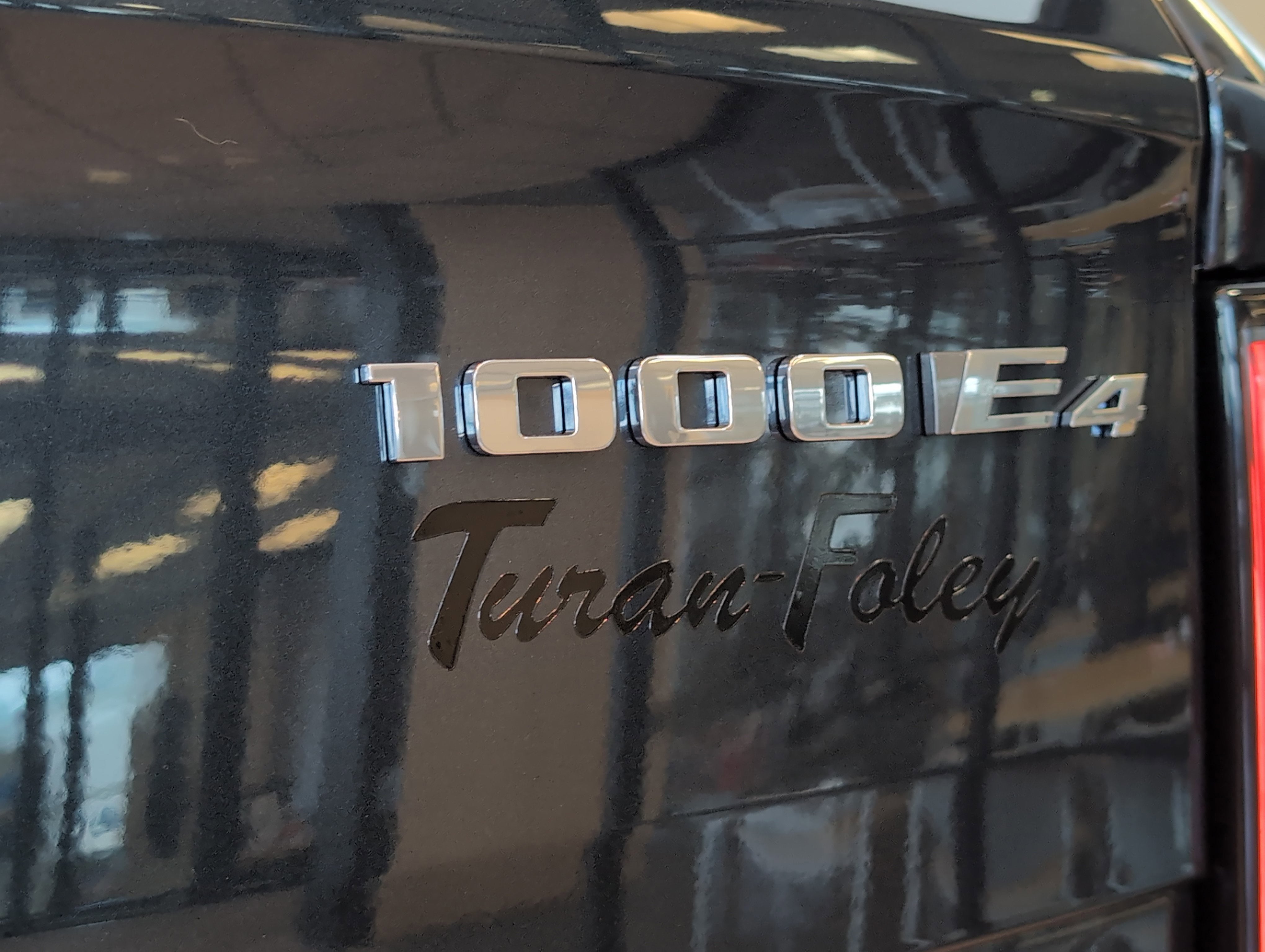 2025 Cadillac ESCALADE IQ Sport 1