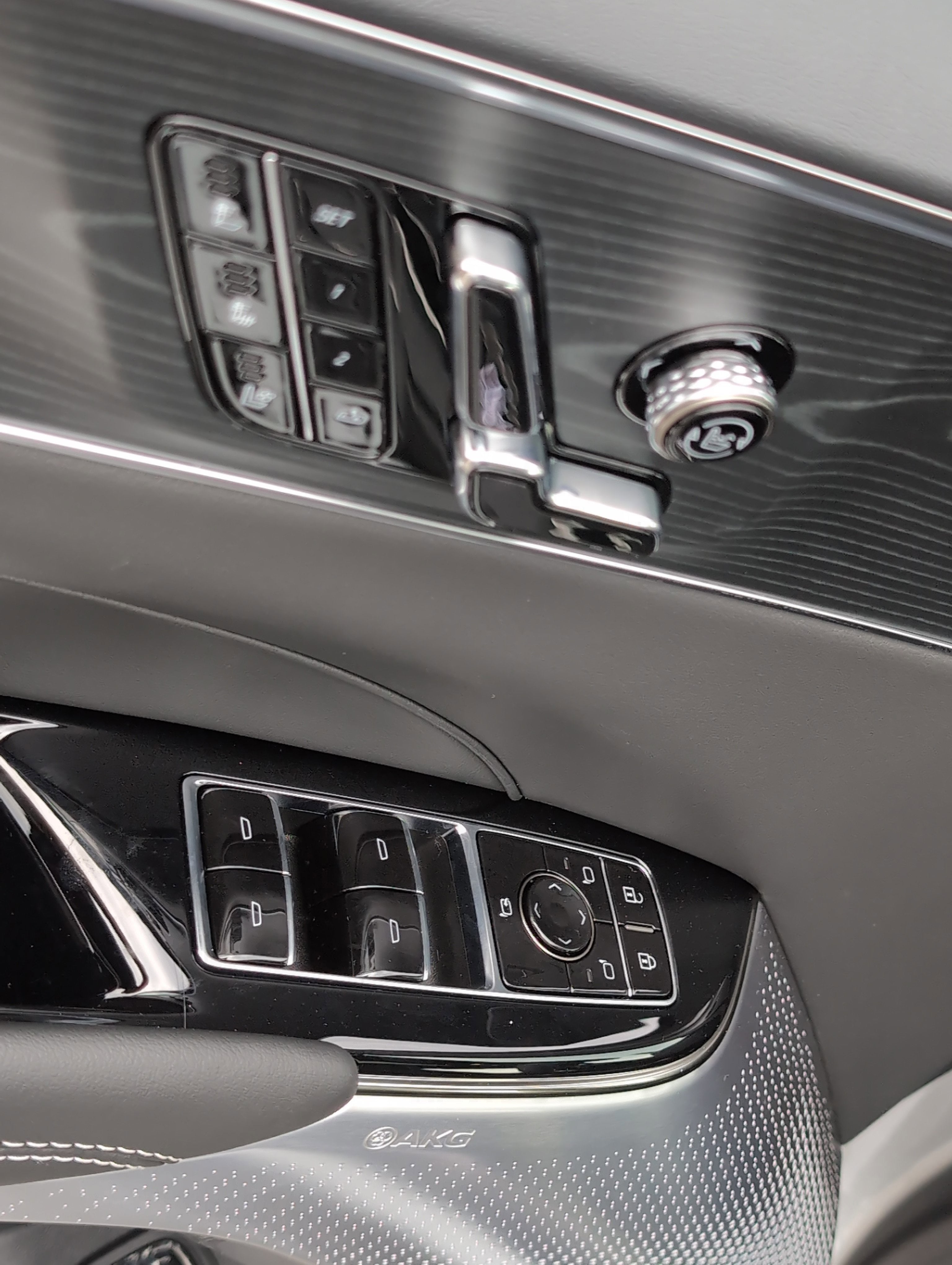 2026 Cadillac LYRIQ V-Series