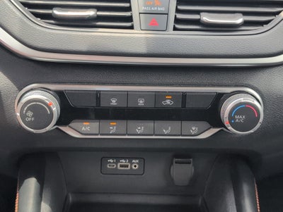 2022 Nissan Altima SR FWD