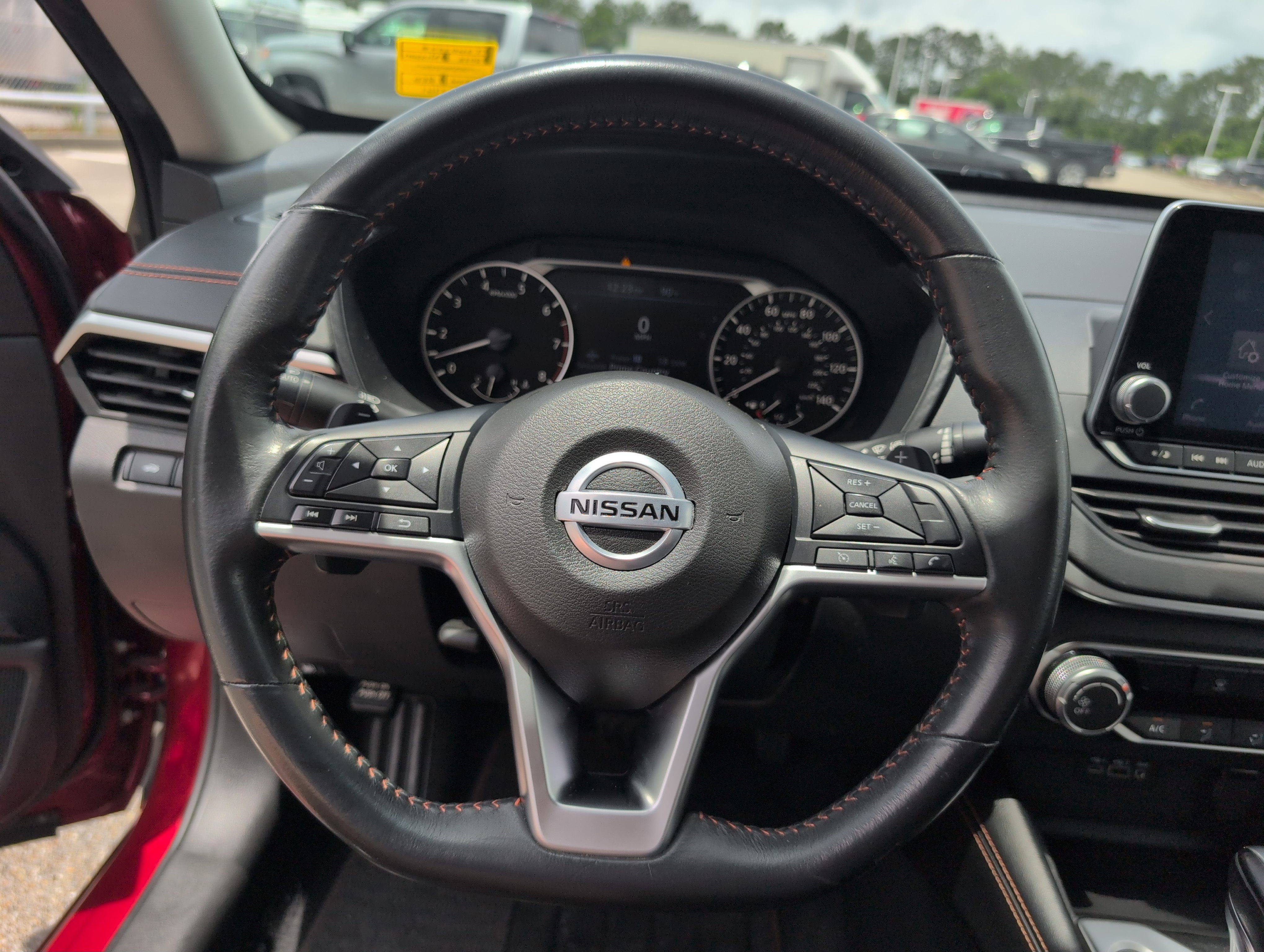 2022 Nissan Altima SR FWD
