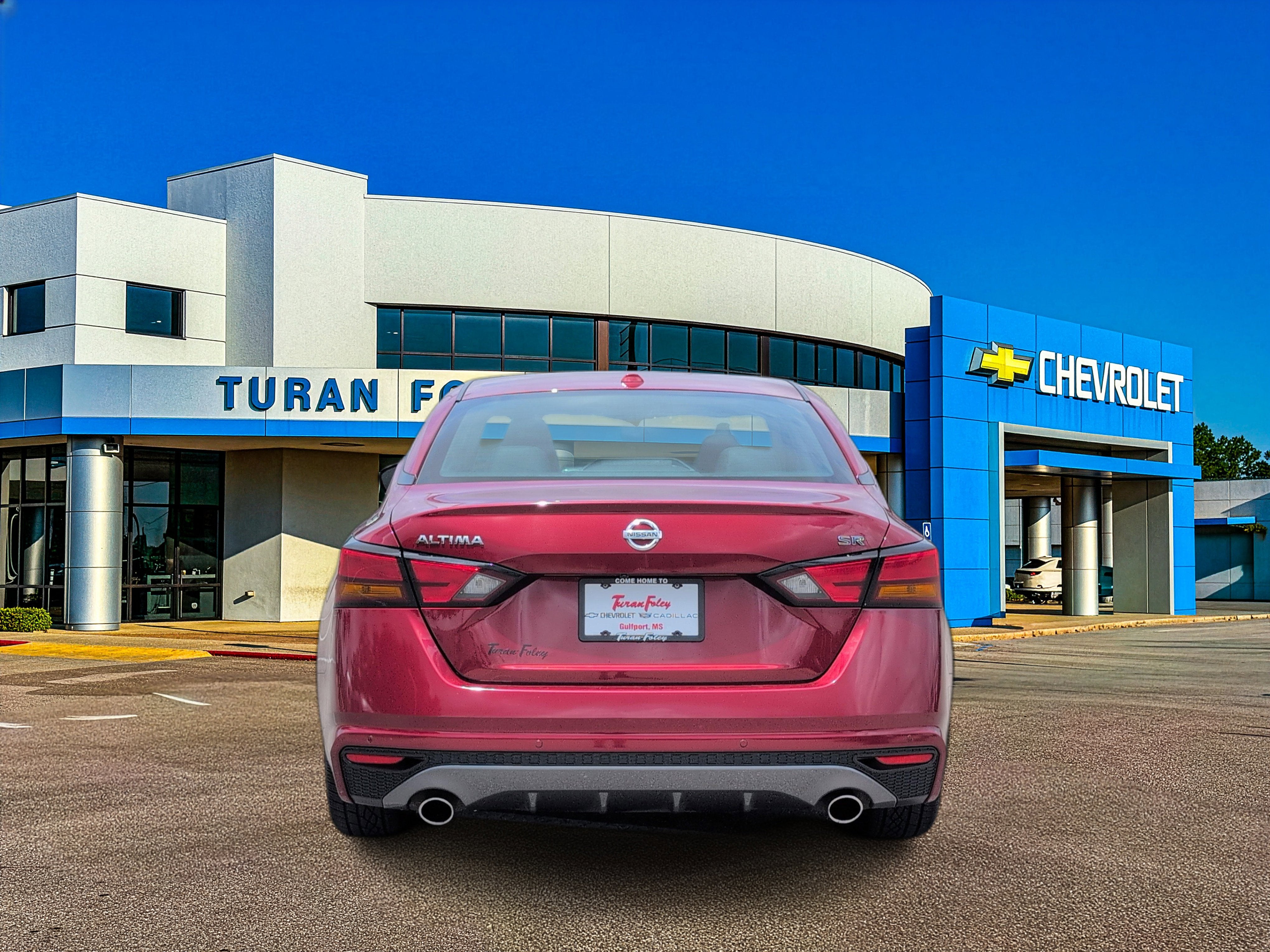 2022 Nissan Altima SR FWD
