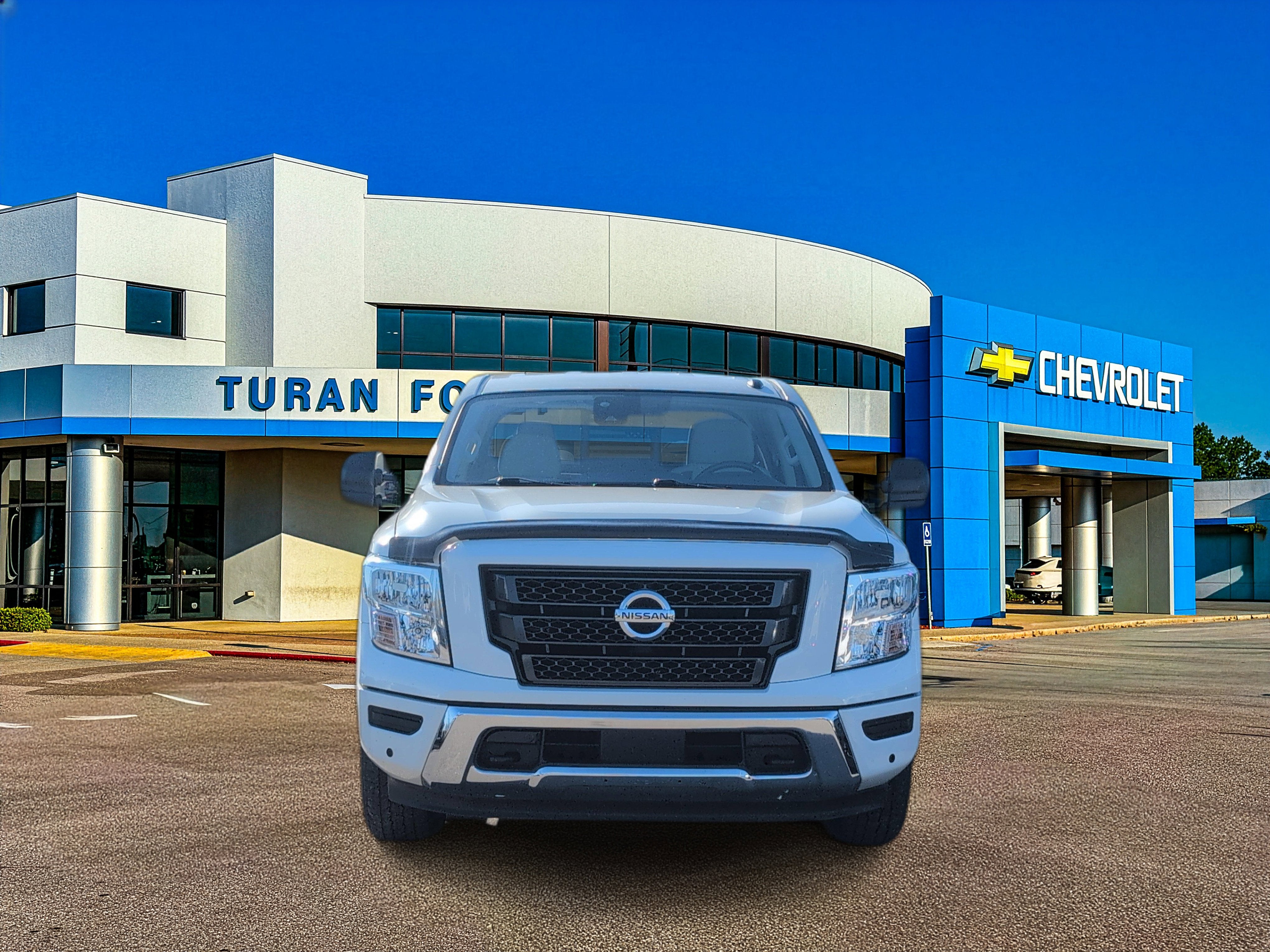 2020 Nissan TITAN Crew Cab SV 4x2