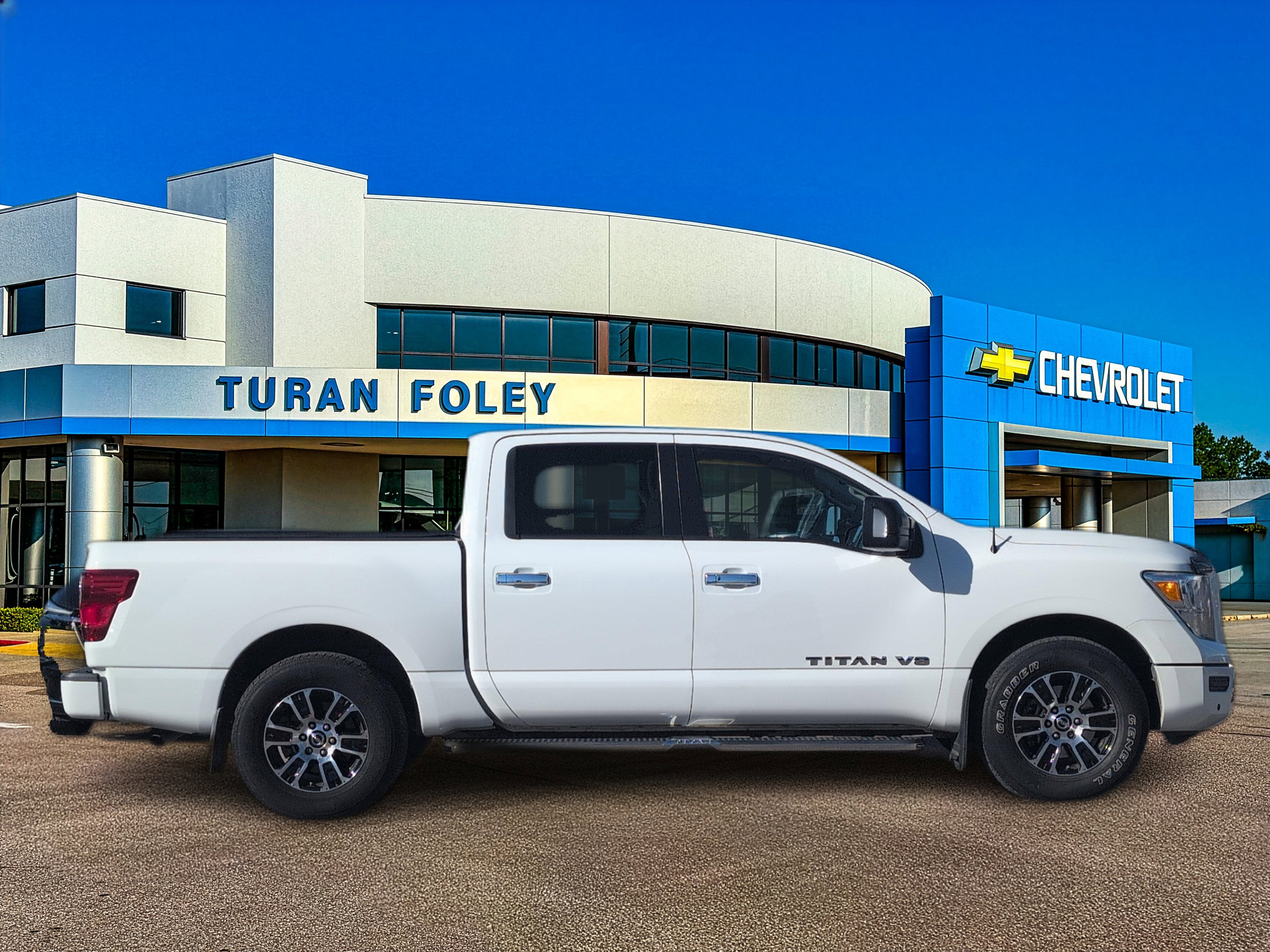 2020 Nissan TITAN Crew Cab SV 4x2