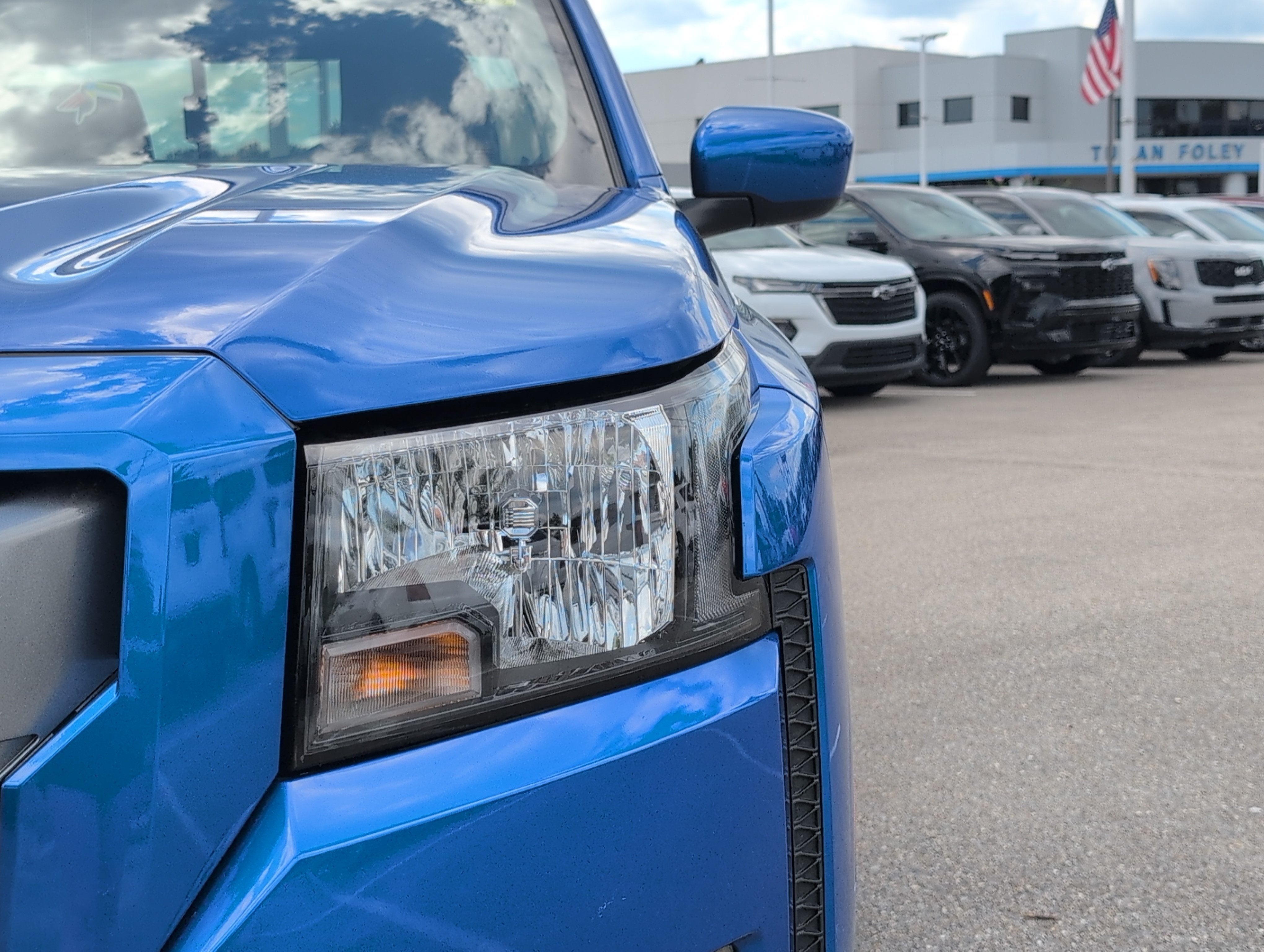 2024 Nissan Frontier Crew Cab SV 4x2