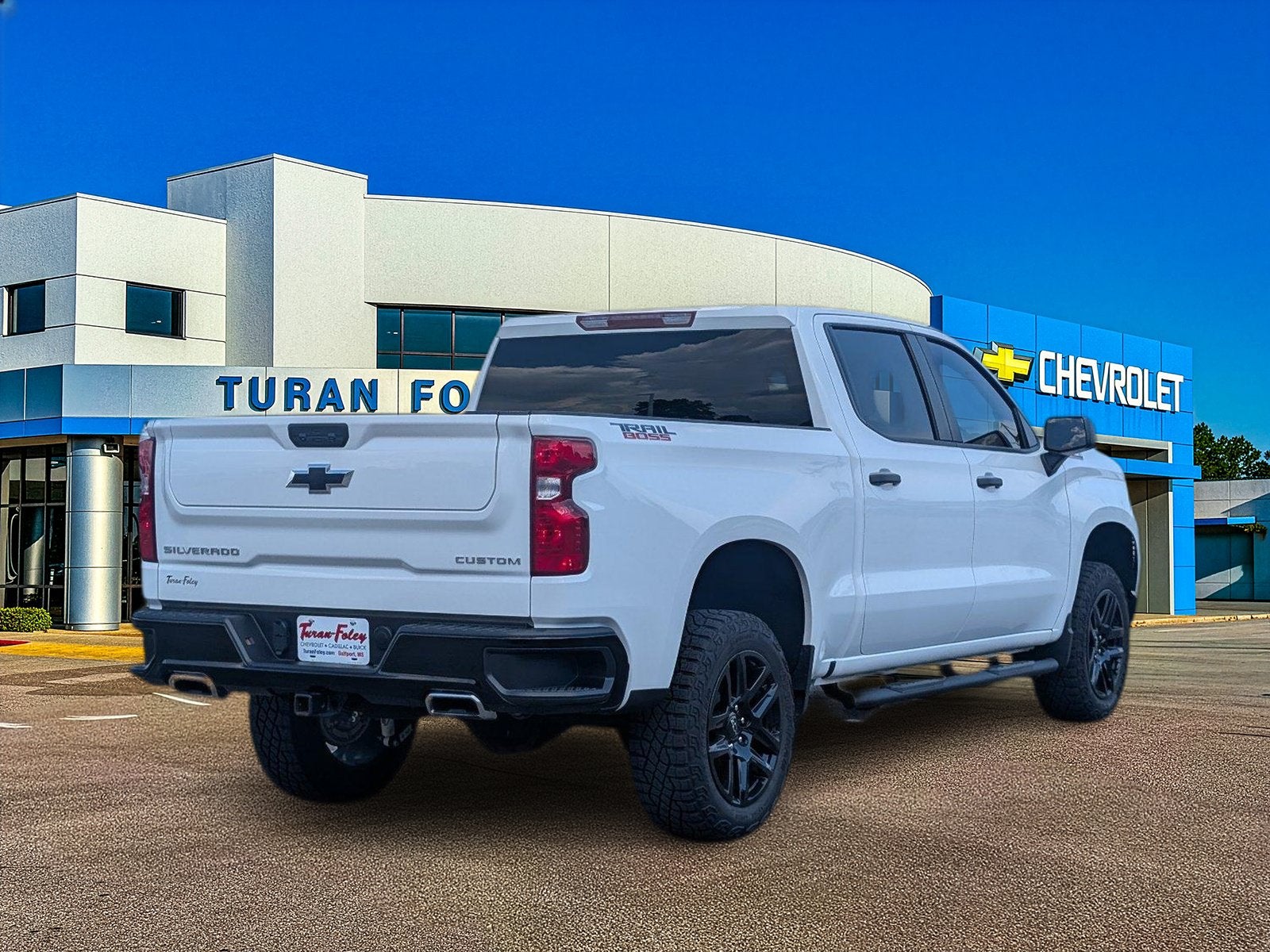 2024 Chevrolet Silverado 1500 Custom Trail Boss