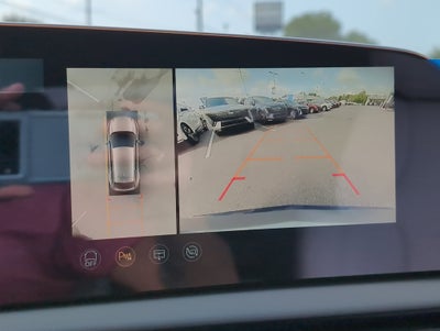 2025 Cadillac OPTIQ Luxury 1