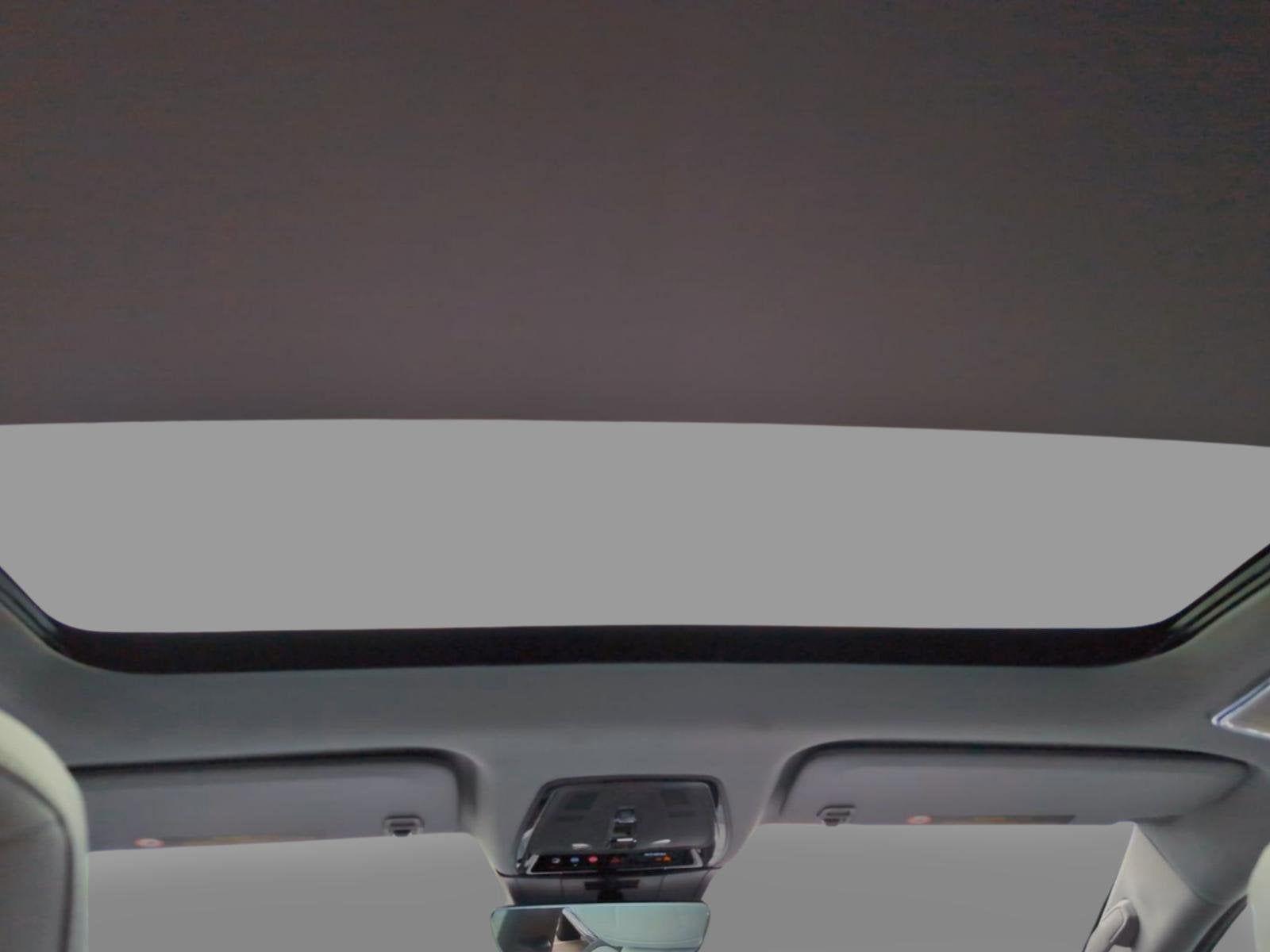 2025 Cadillac OPTIQ Luxury 1