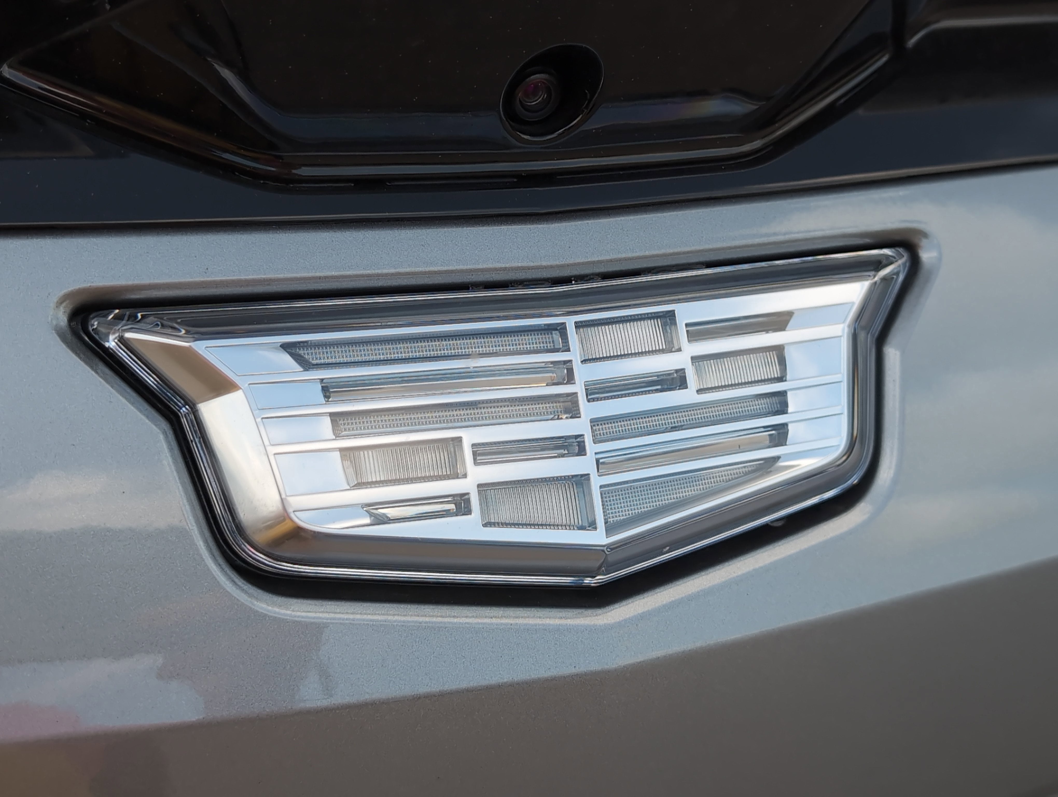 2025 Cadillac OPTIQ Luxury 1