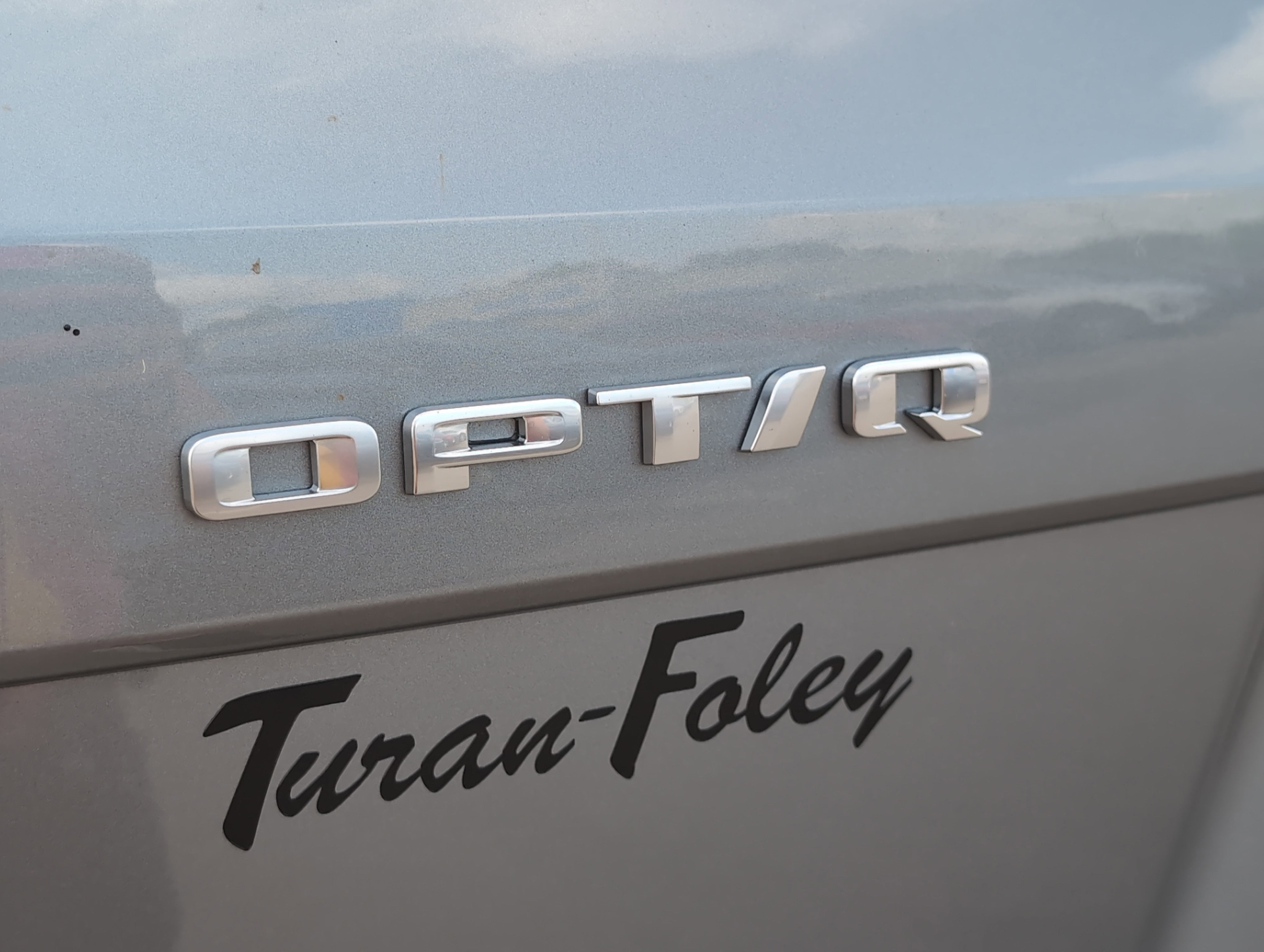 2025 Cadillac OPTIQ Luxury 1