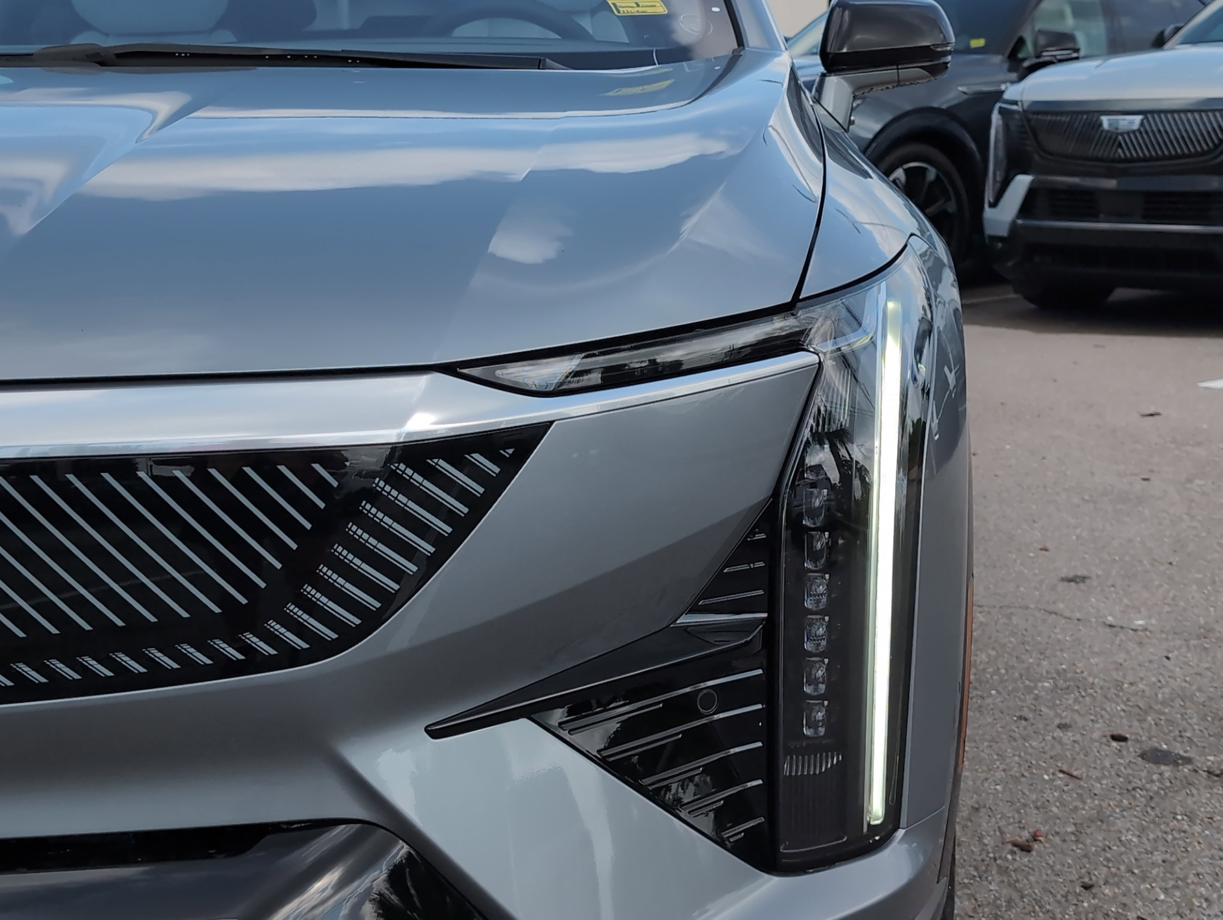 2025 Cadillac OPTIQ Luxury 1