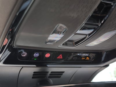 2025 Cadillac OPTIQ Luxury 1