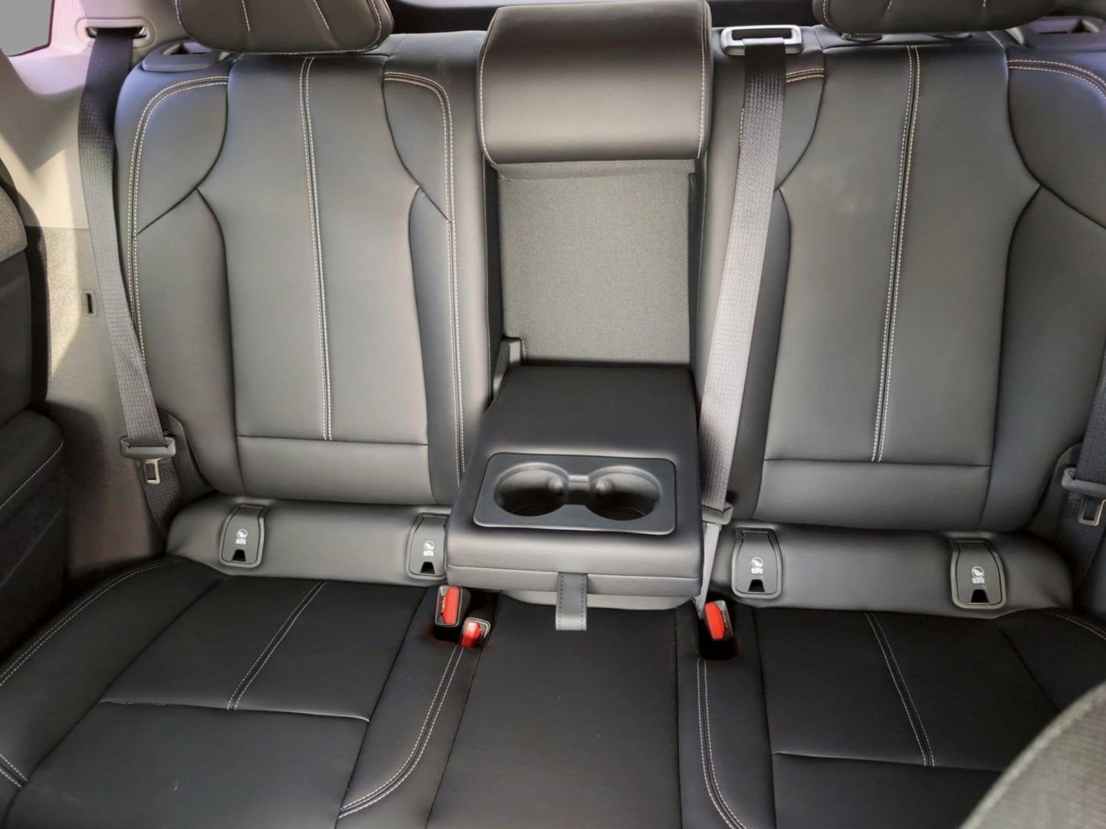 2025 Cadillac OPTIQ Luxury 1