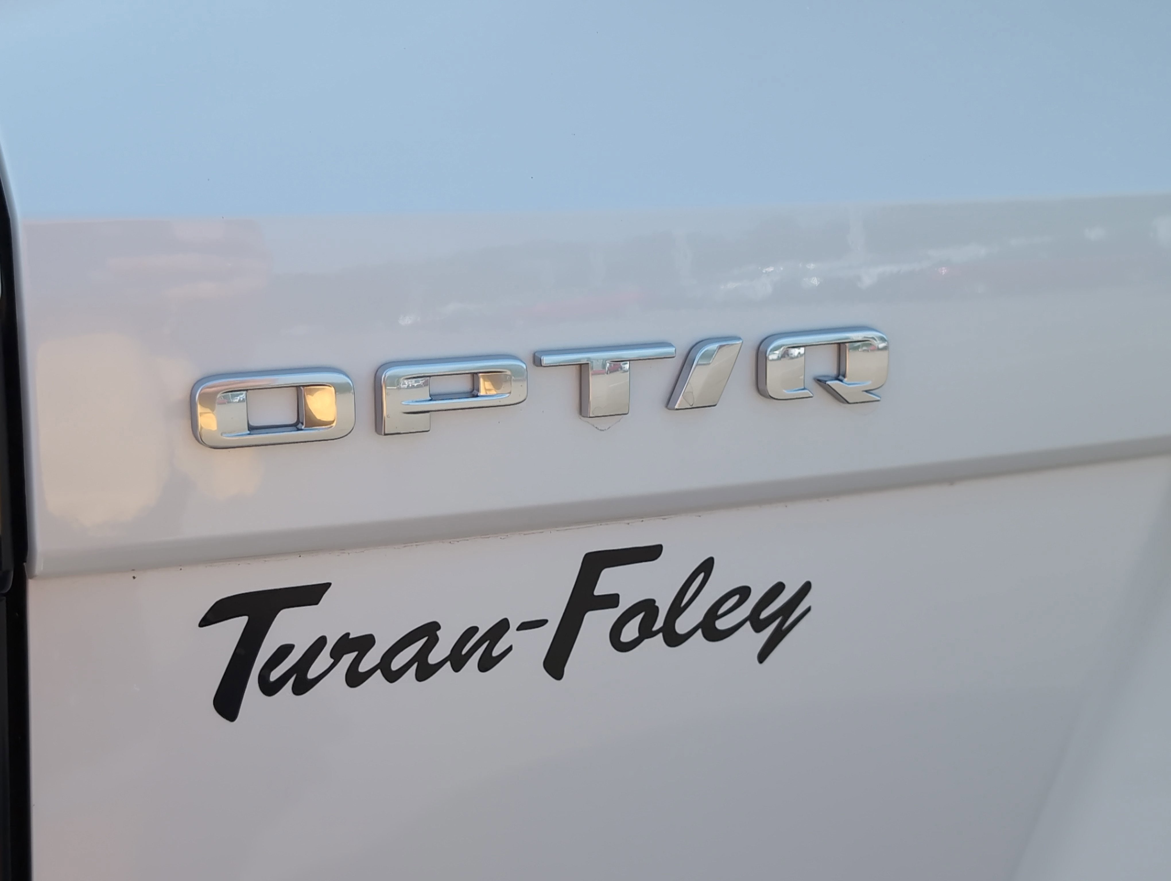 2025 Cadillac OPTIQ Luxury 1